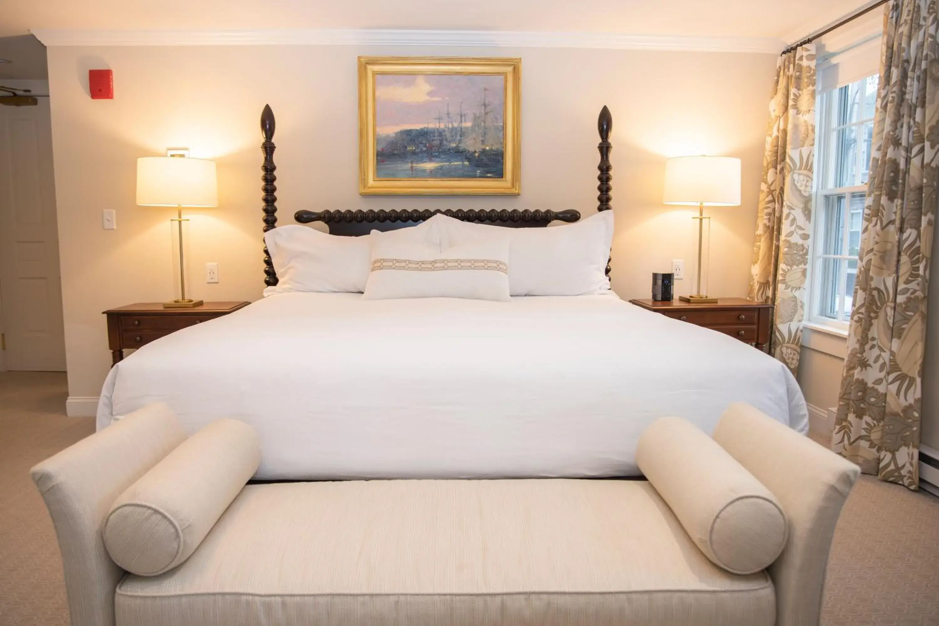 Family Suite in Jared Coffin House Family Suite in Jared Coffin House