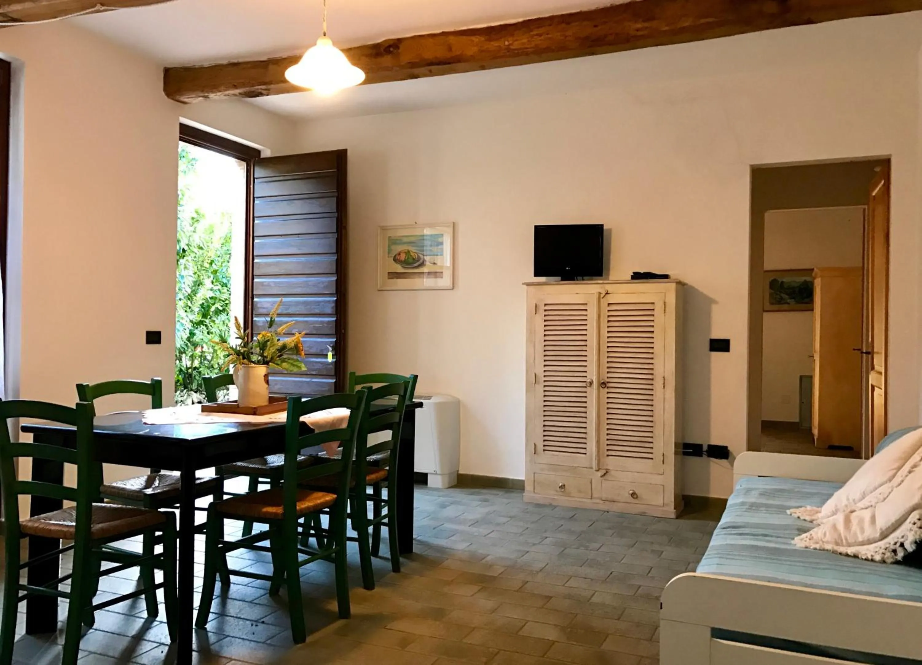Living room, Bed in Casale San Giovanni