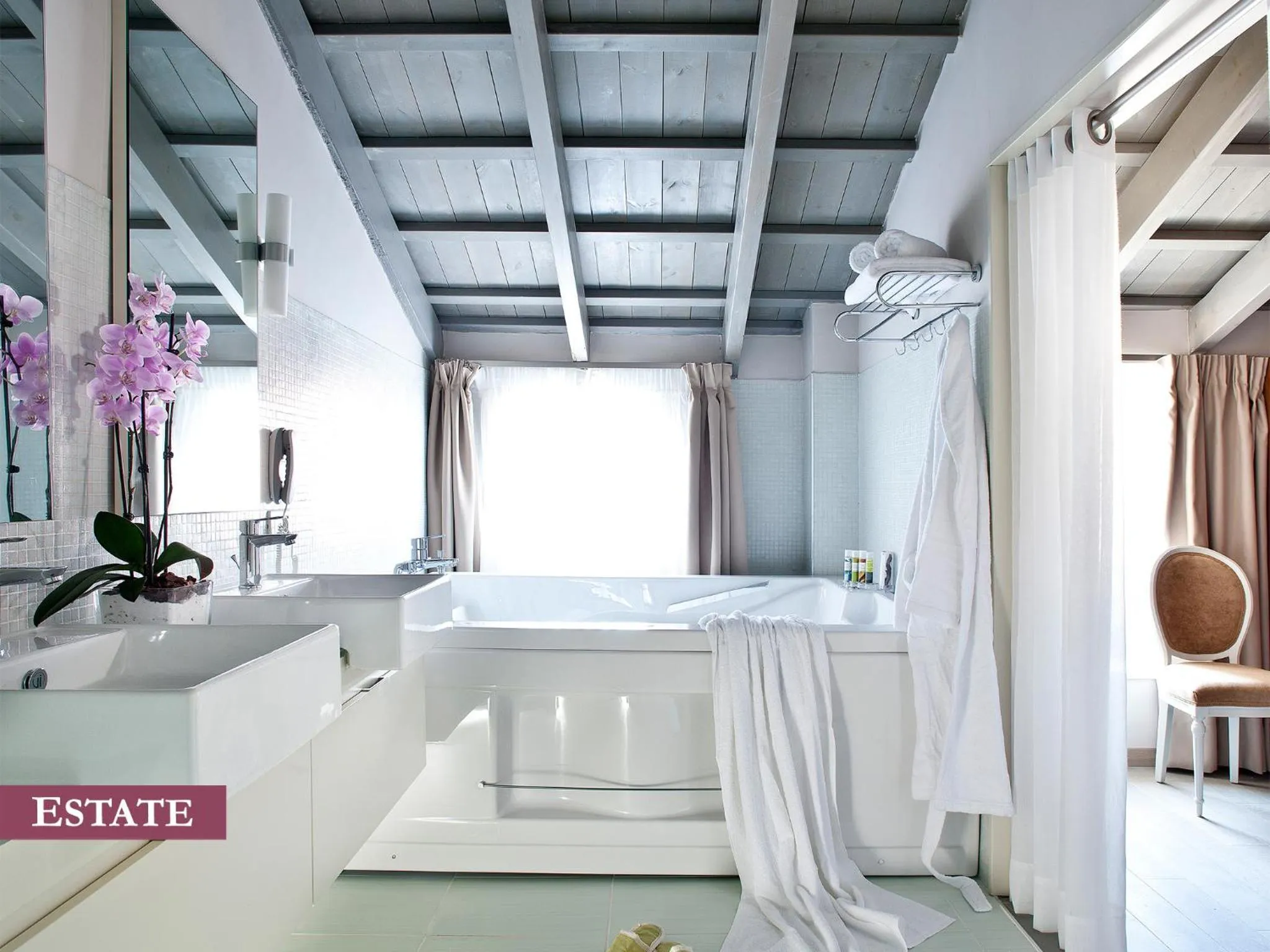 Hot Spring Bath, Bed in Rimondi Estate