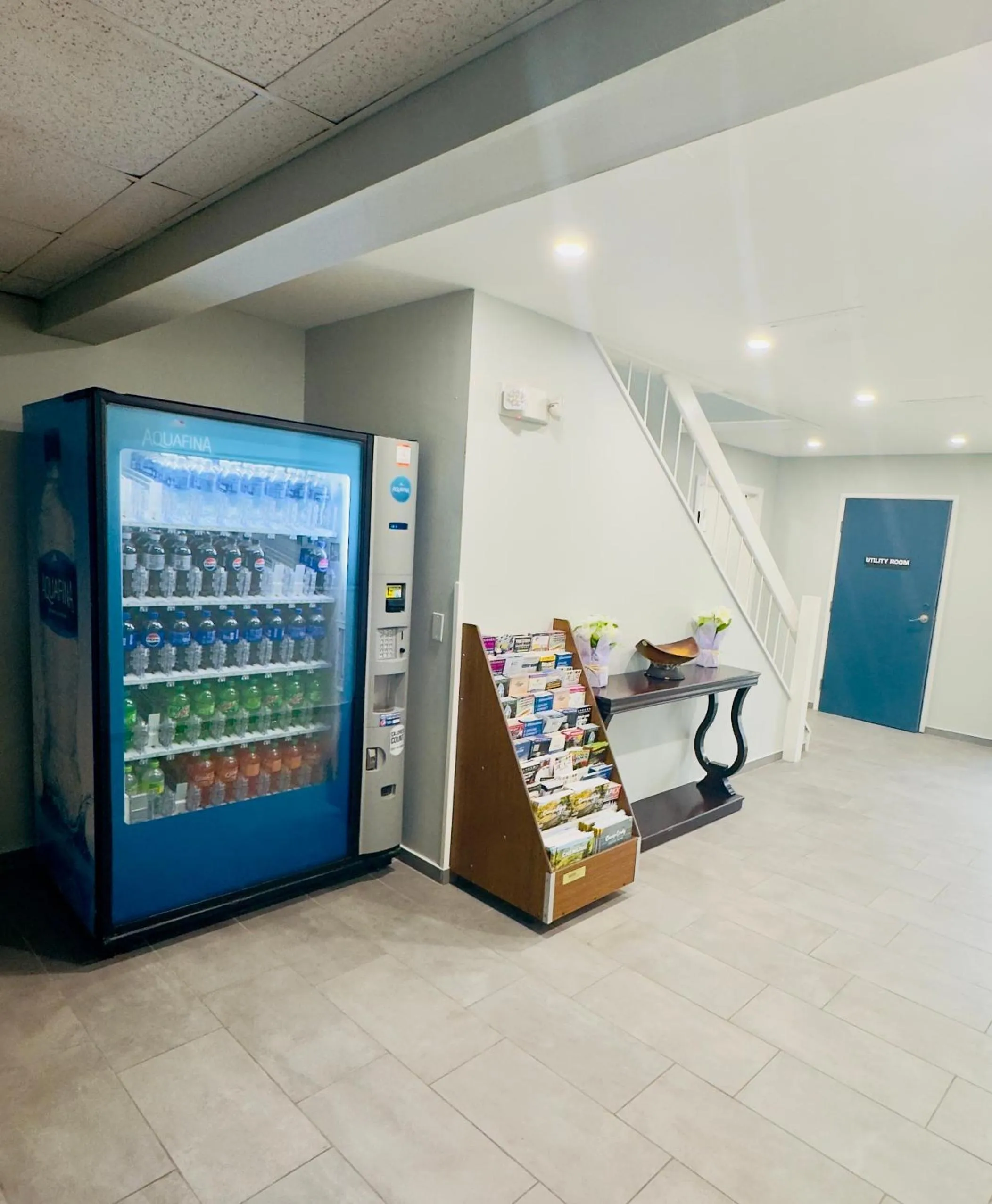 vending machine in Motel 6 McGraw, NY - Cortland