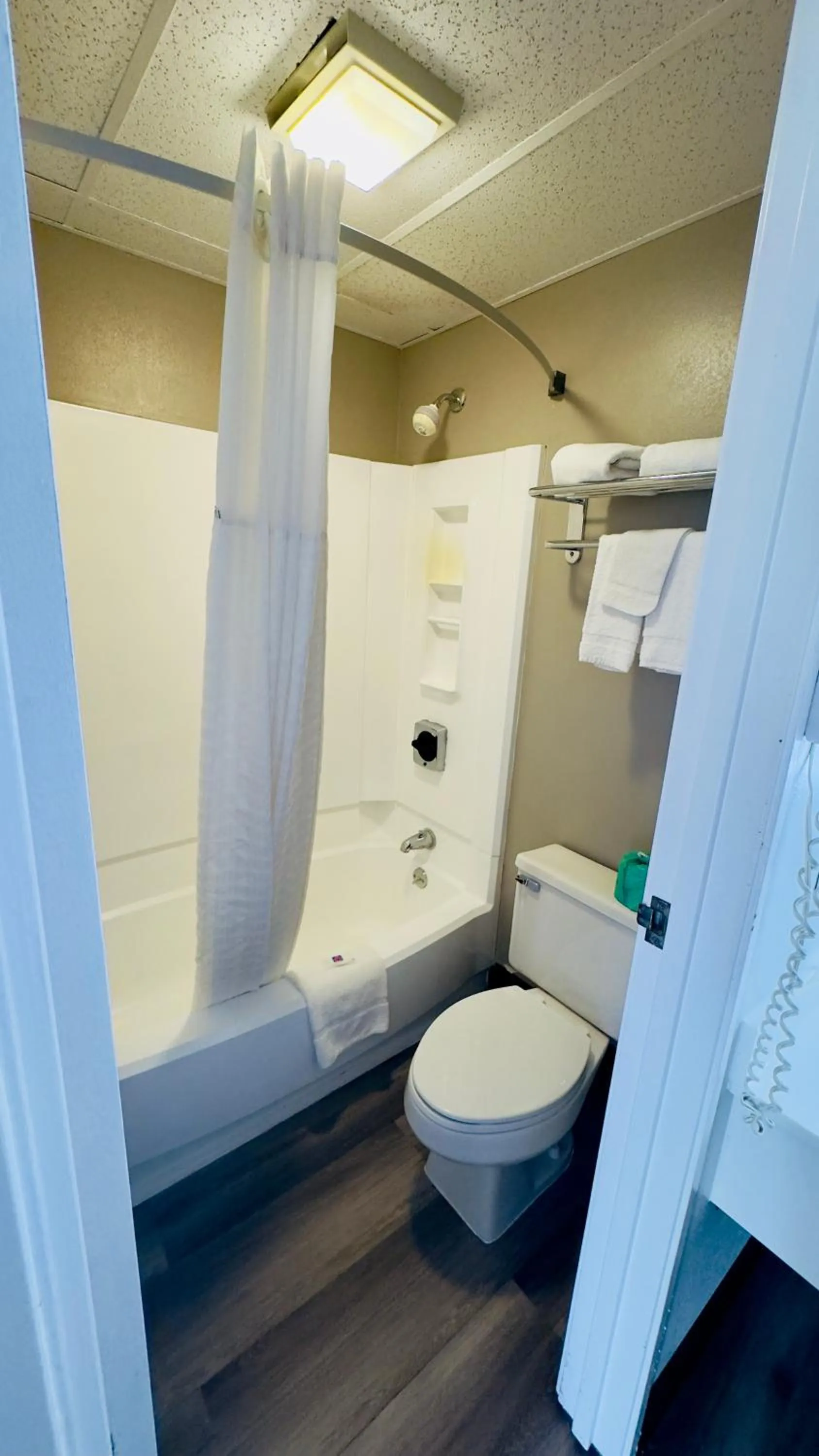 Bathroom in Motel 6 McGraw, NY - Cortland