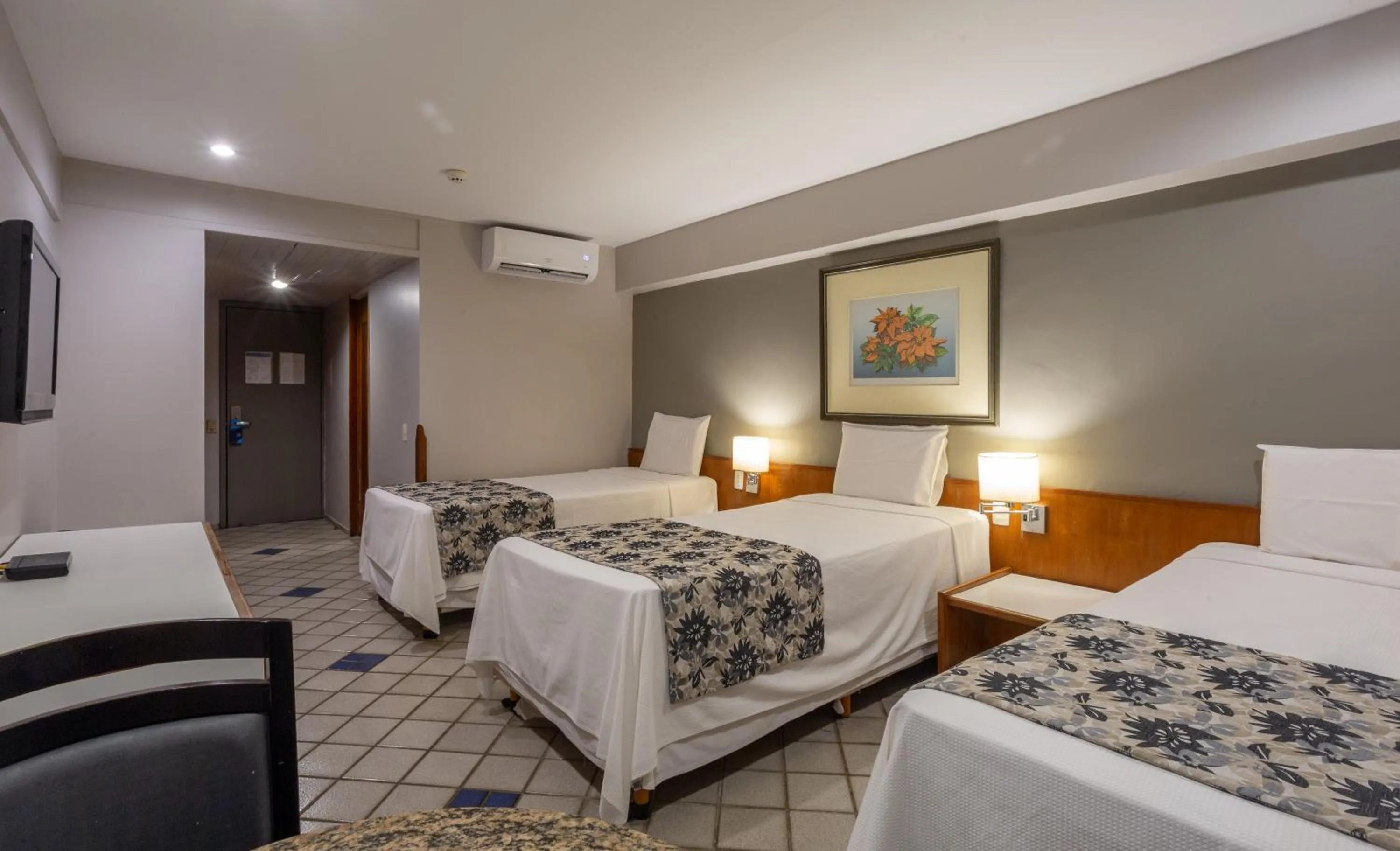 Bed in Blue Tree Towers Rio Poty