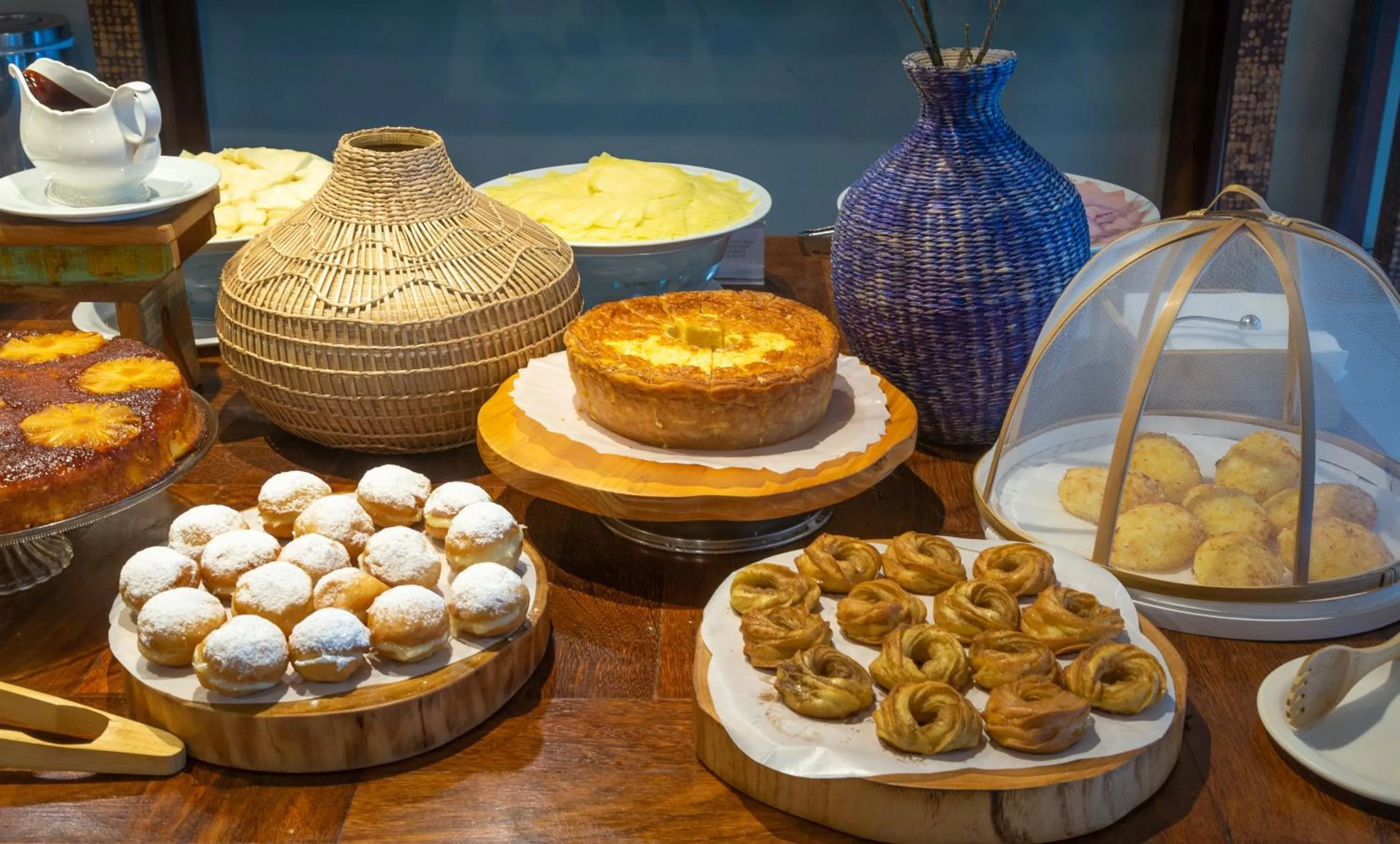 Restaurant/places to eat in Blue Tree Towers Rio Poty