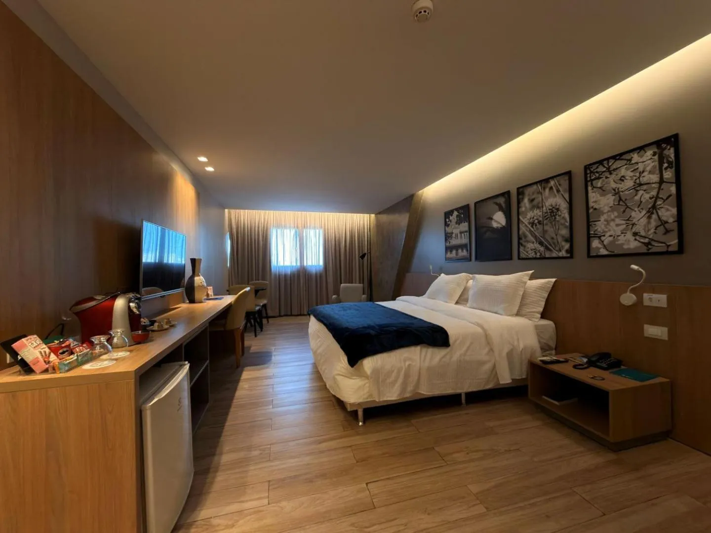 Bed in Blue Tree Towers Rio Poty