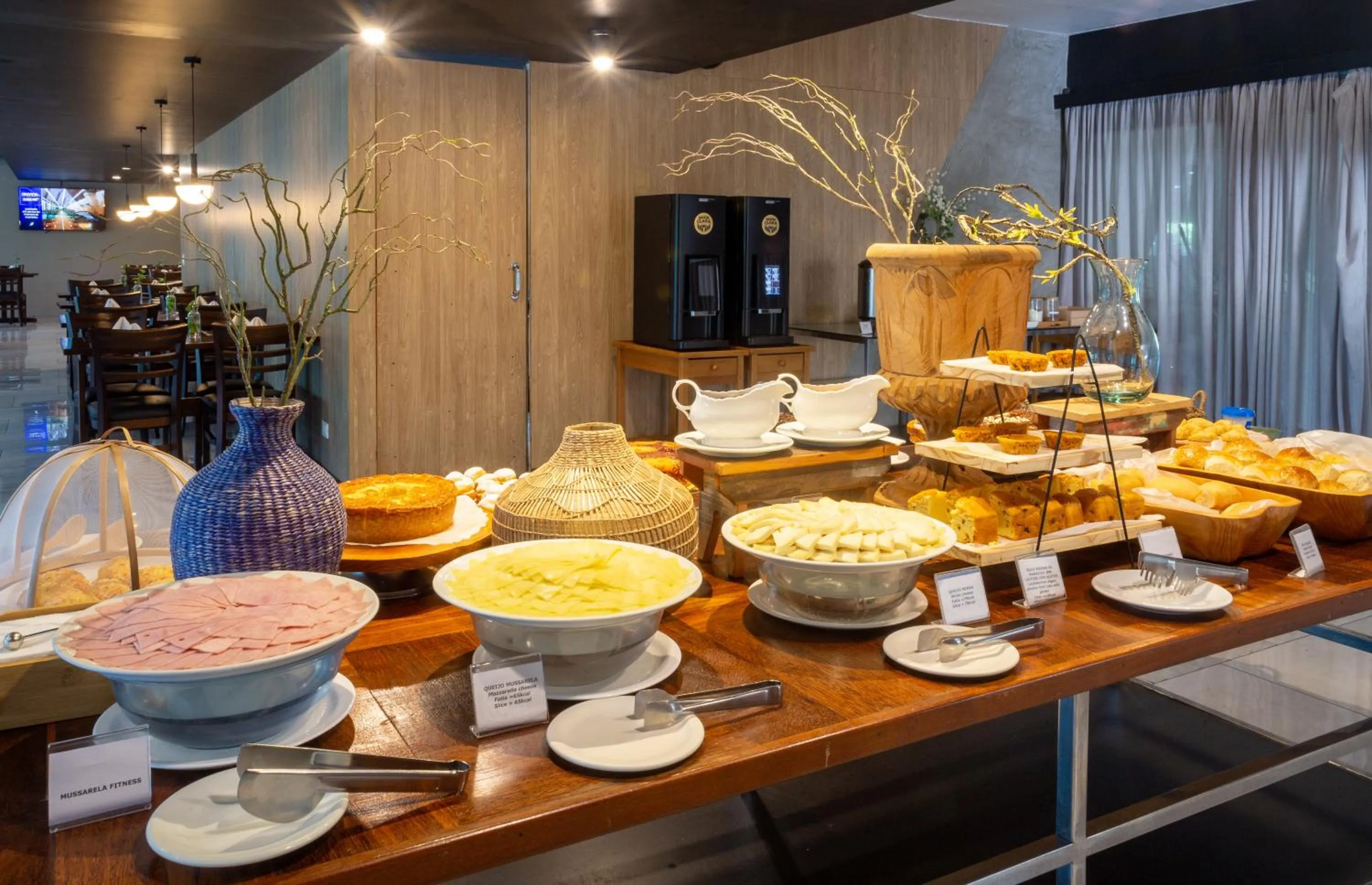 Breakfast in Blue Tree Towers Rio Poty