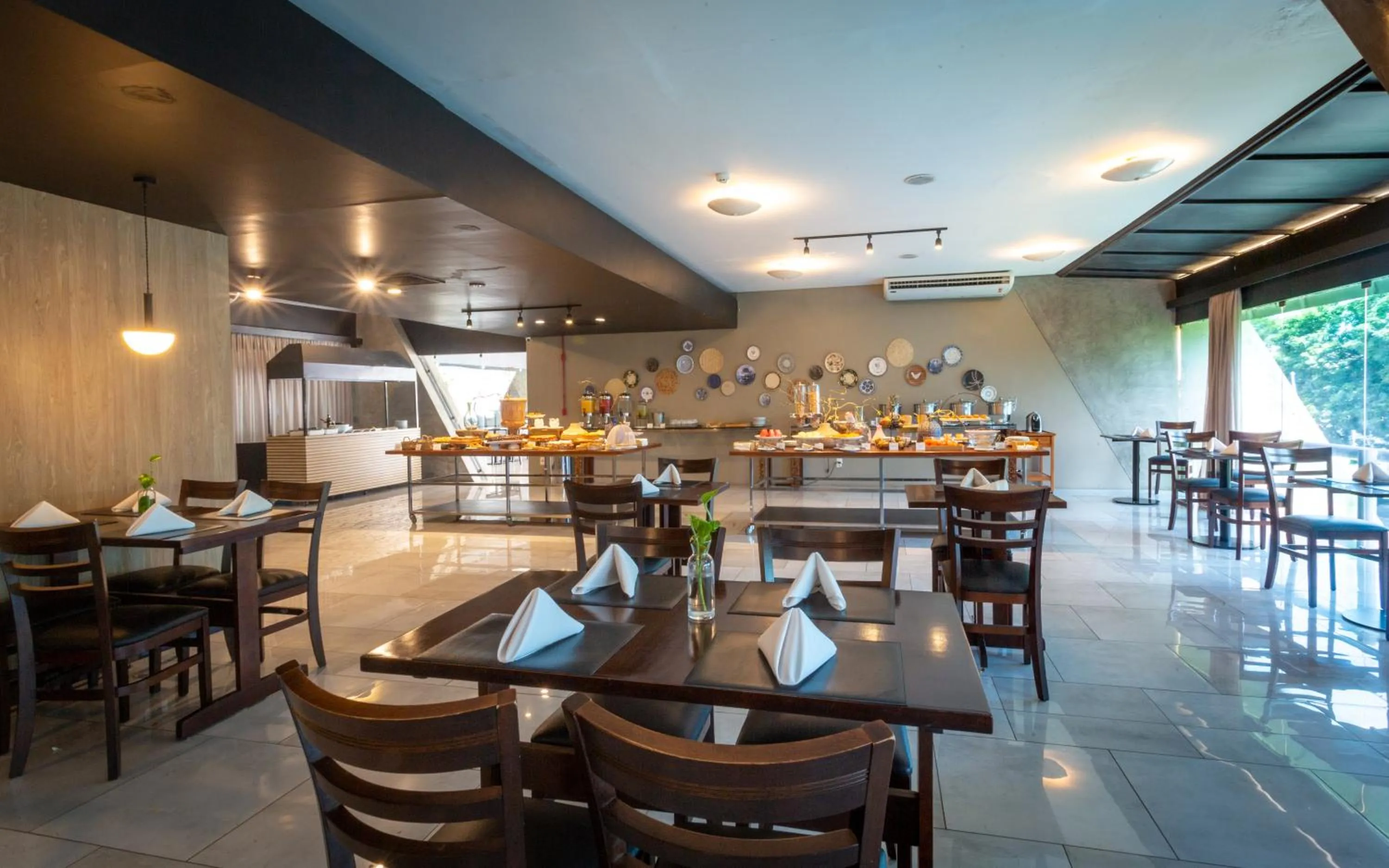 Breakfast in Blue Tree Towers Rio Poty