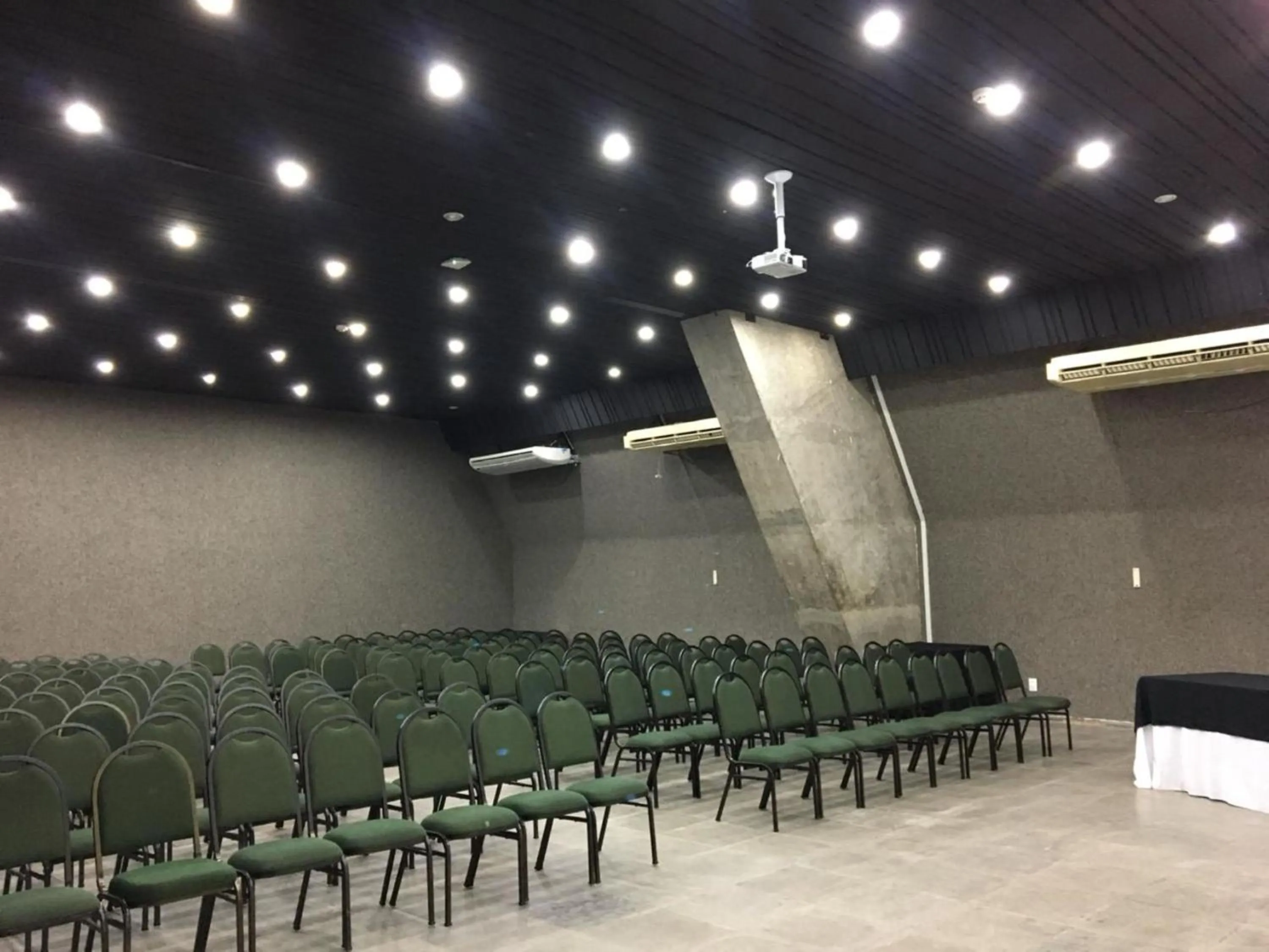 Meeting/conference room in Blue Tree Towers Rio Poty