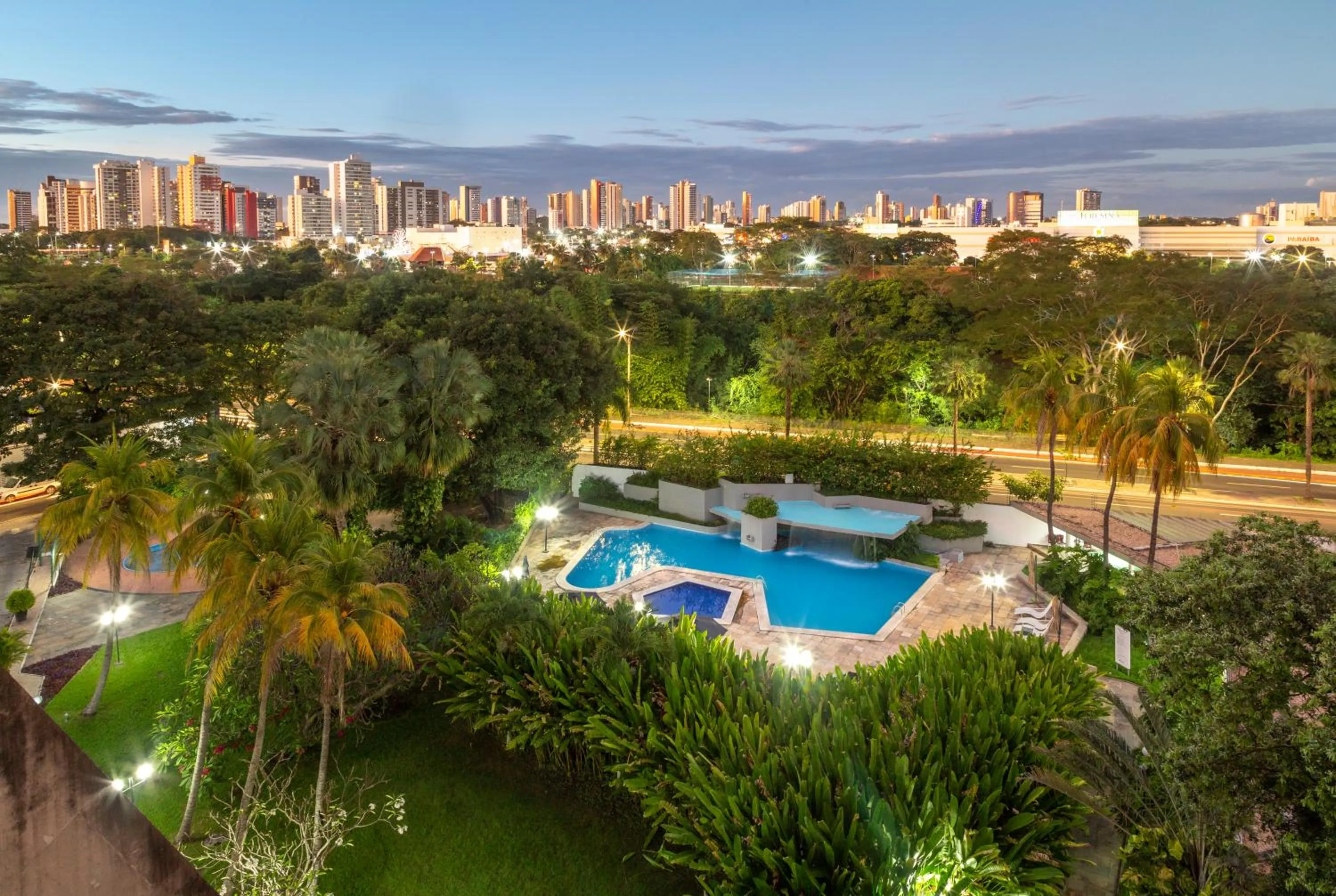 Swimming pool in Blue Tree Towers Rio Poty