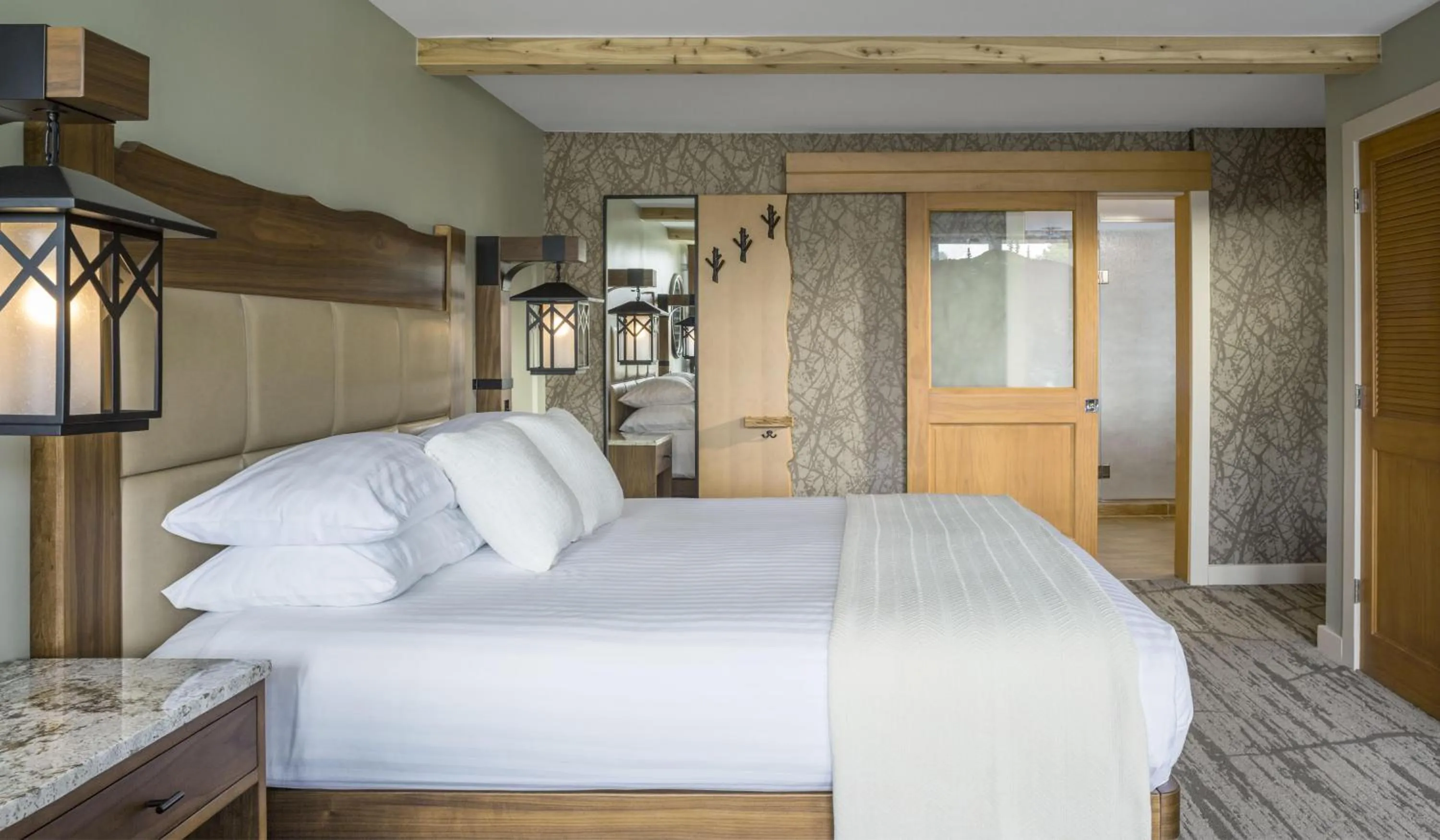 Bed in High Peaks Resort