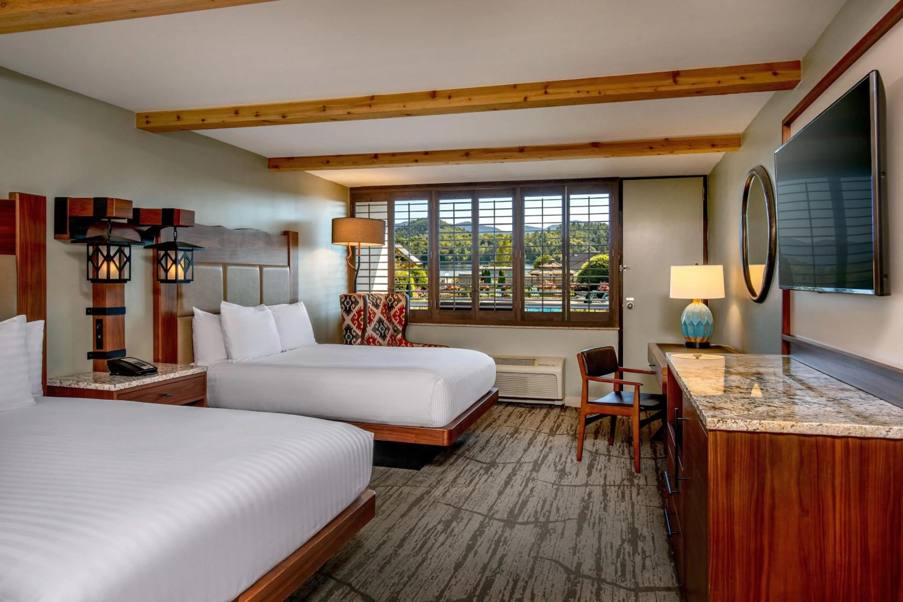 TV and multimedia, Bed in High Peaks Resort