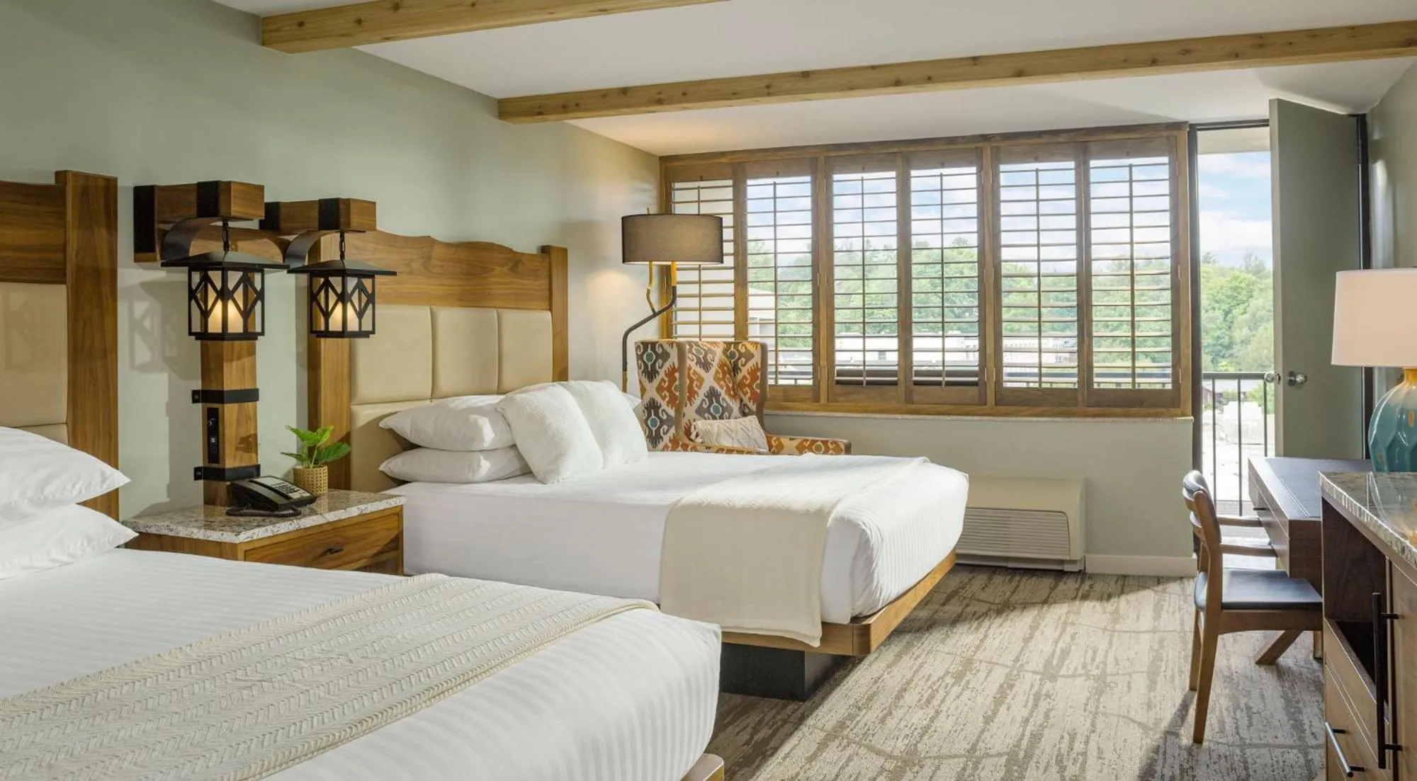 Bed in High Peaks Resort