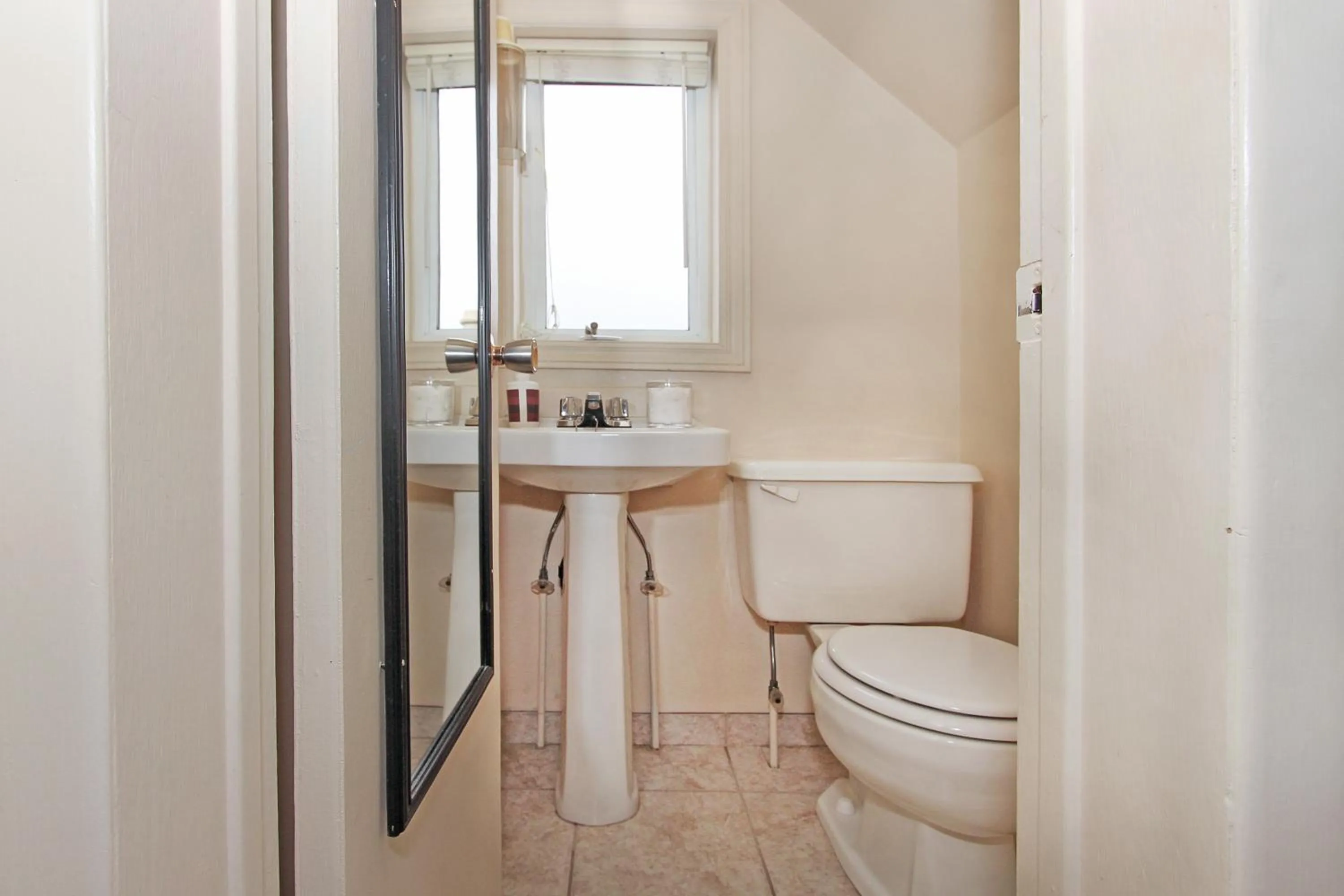 Bathroom in Gower Guest House