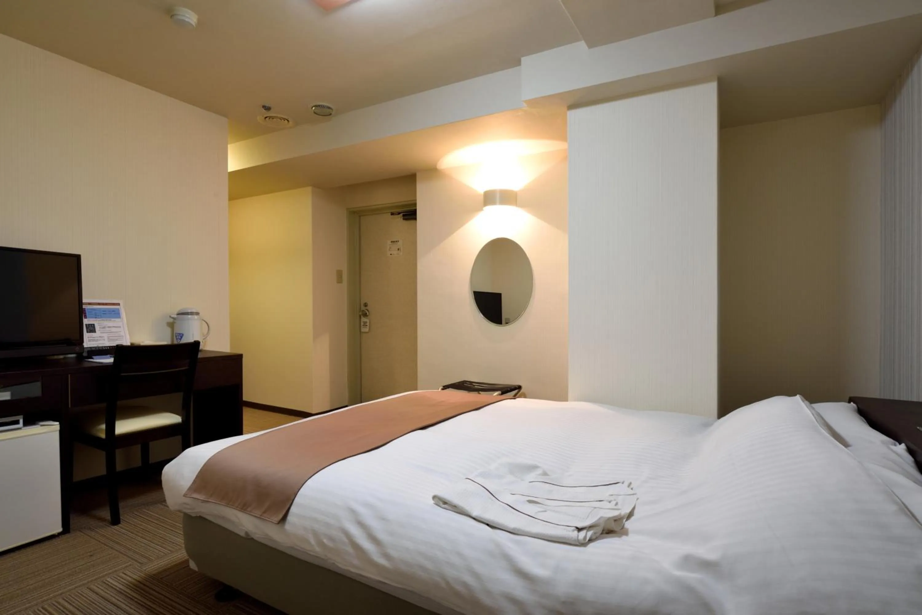 Bedroom, Bed in Hotel Johzenji