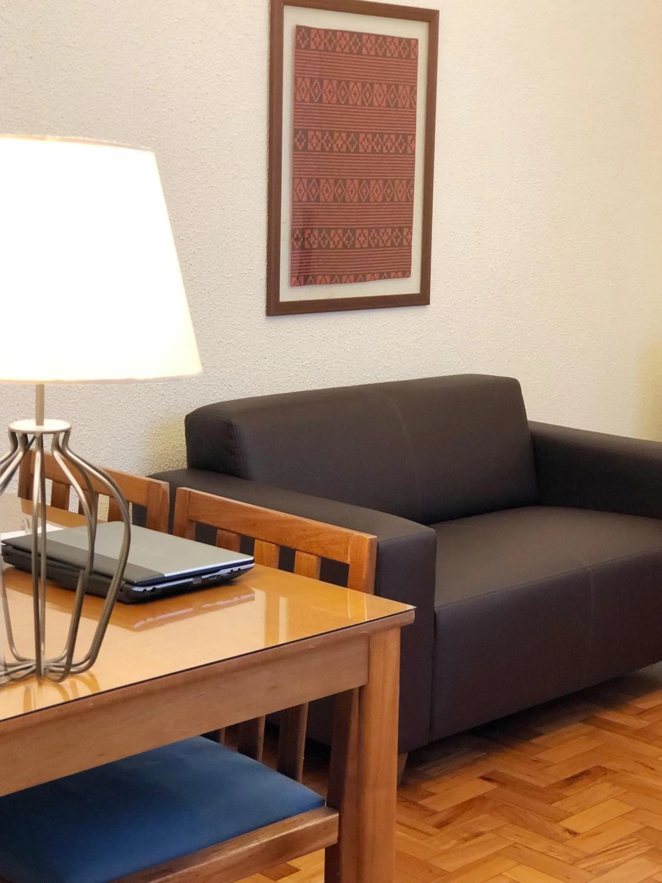 Hotel Rojas All Suite