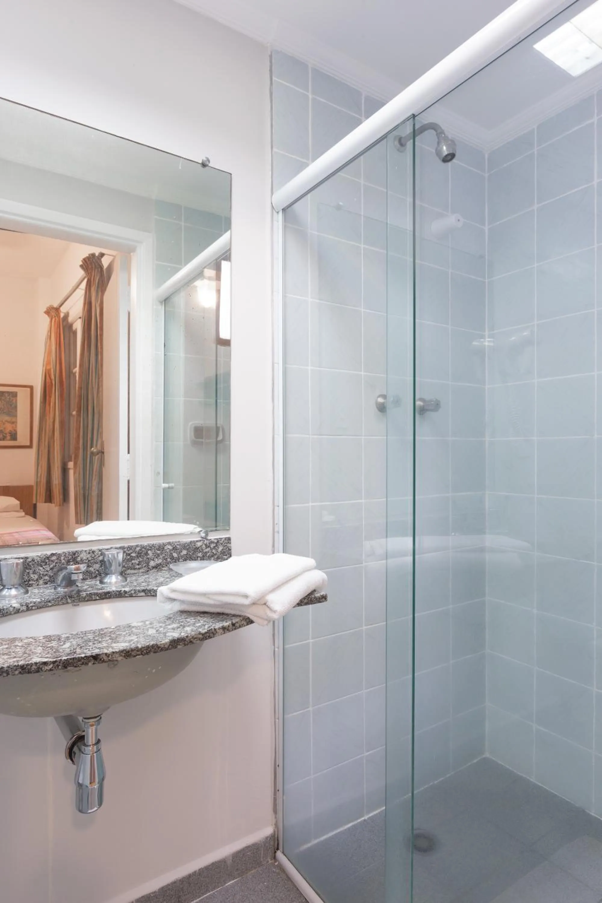 Hotel Rojas All Suite