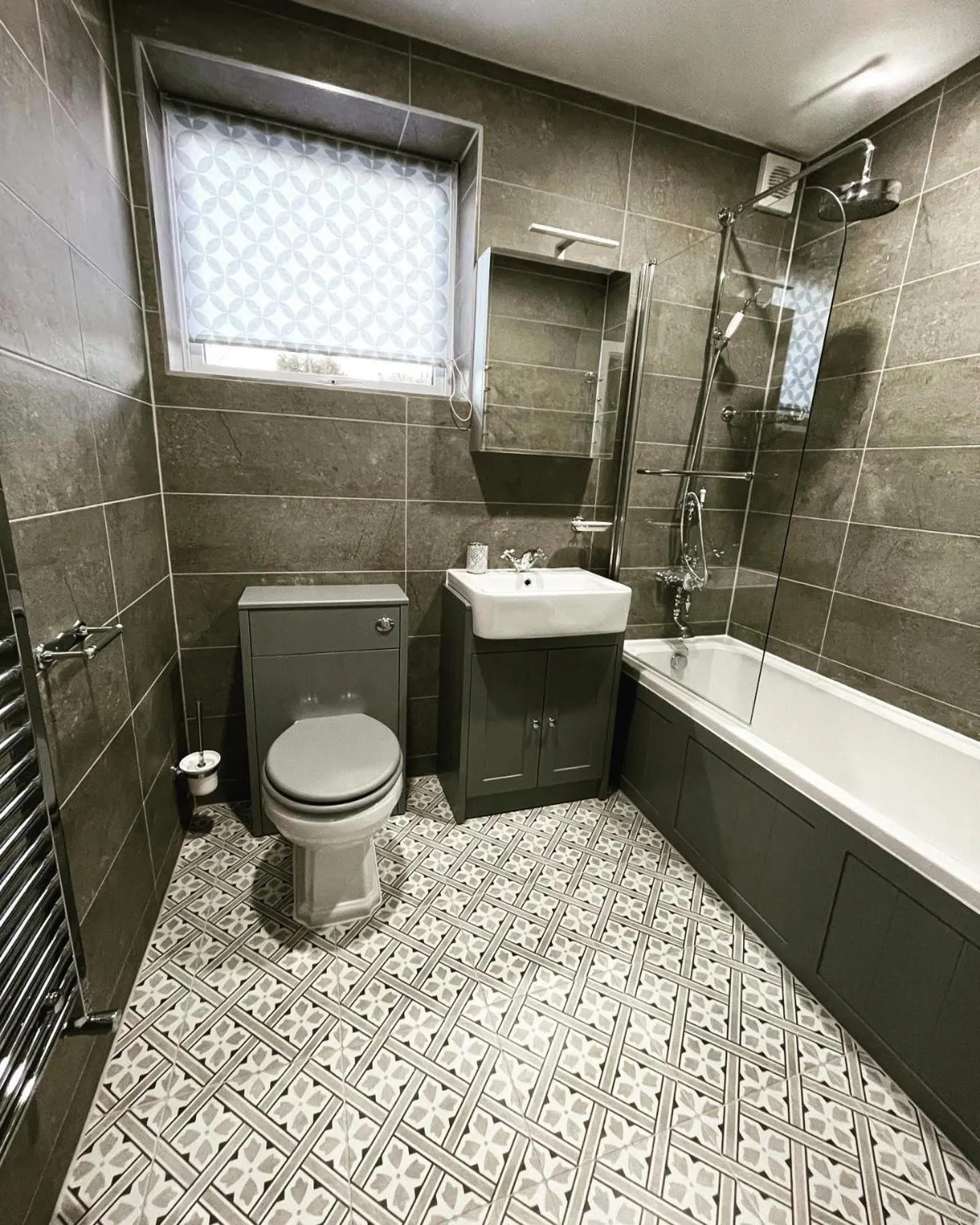 Bathroom in Balincourt