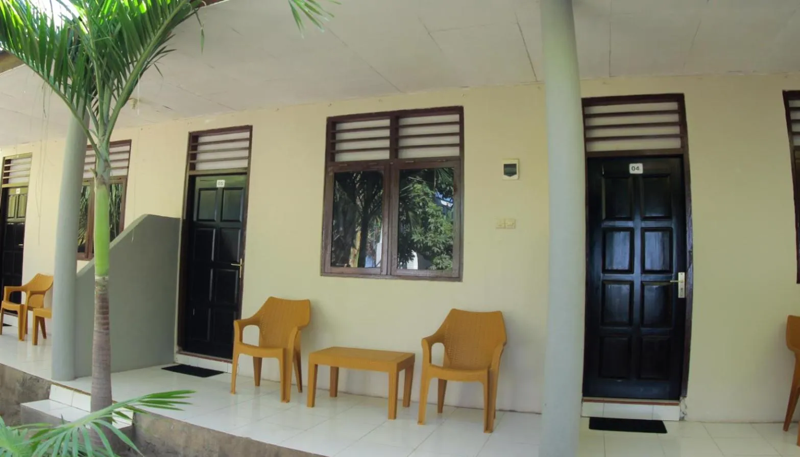 Balcony/Terrace in FX72 Beach Resort Maumere