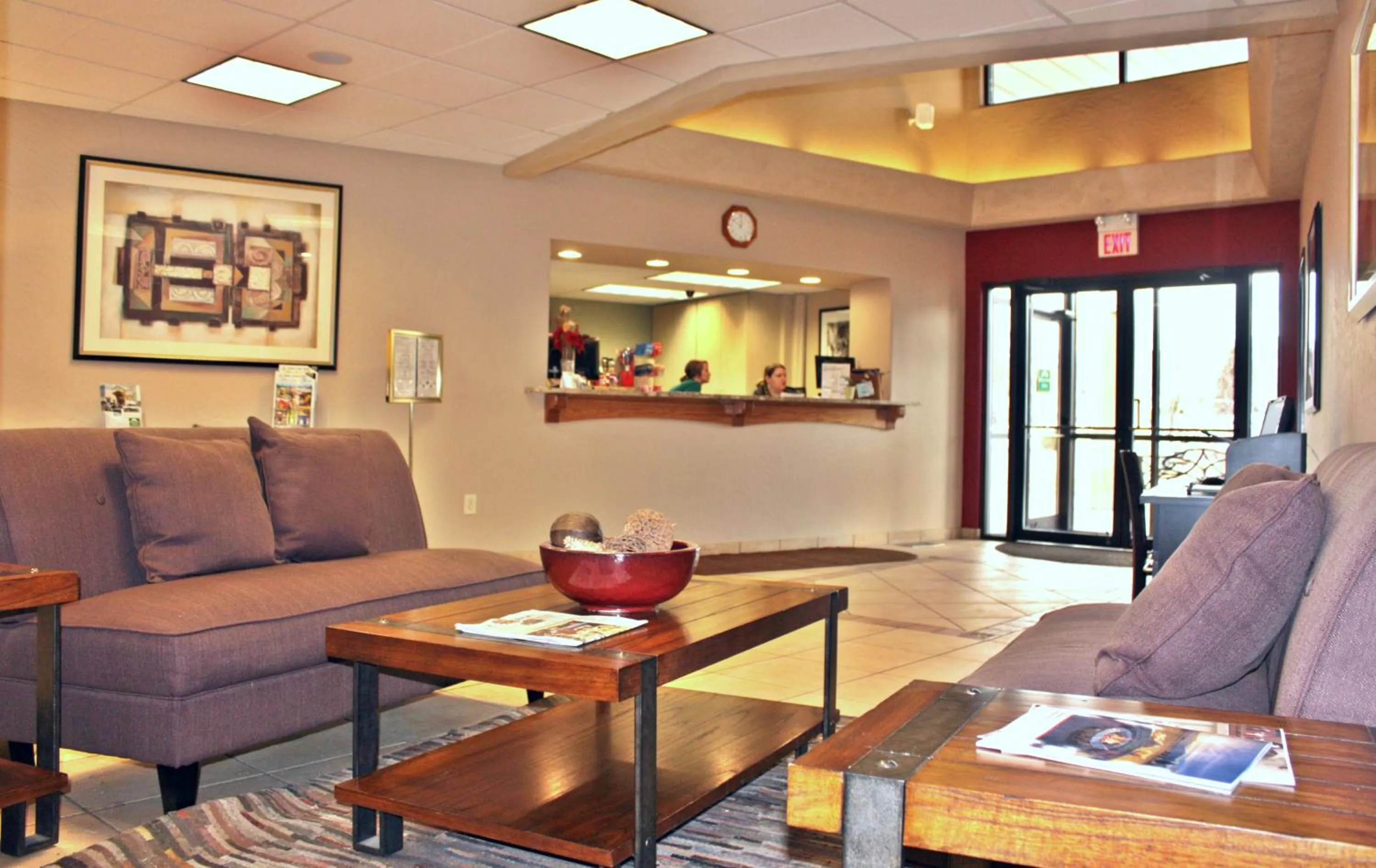 Lobby or reception in Broadway Inn Conference Center