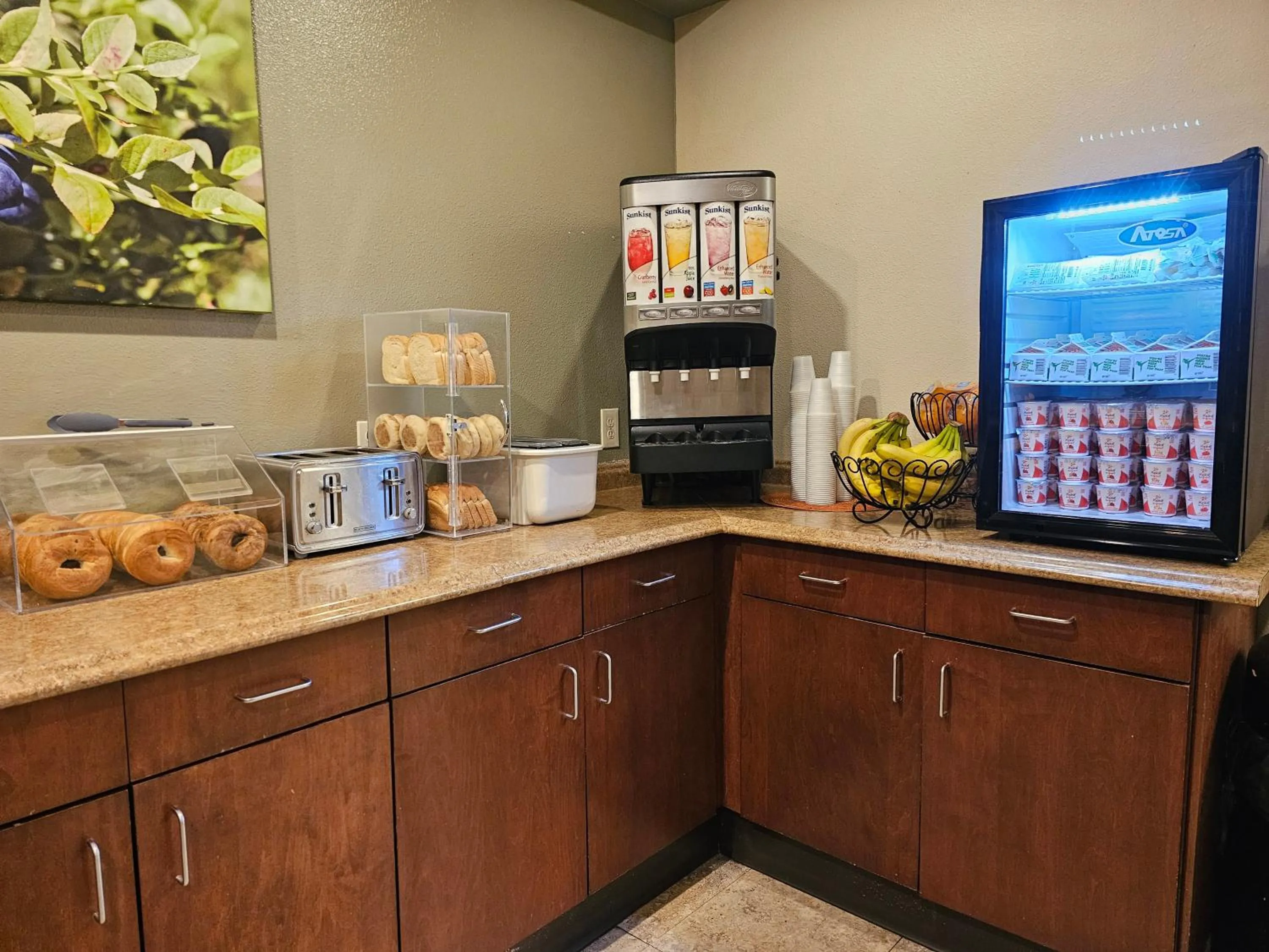 Breakfast in Broadway Inn Conference Center