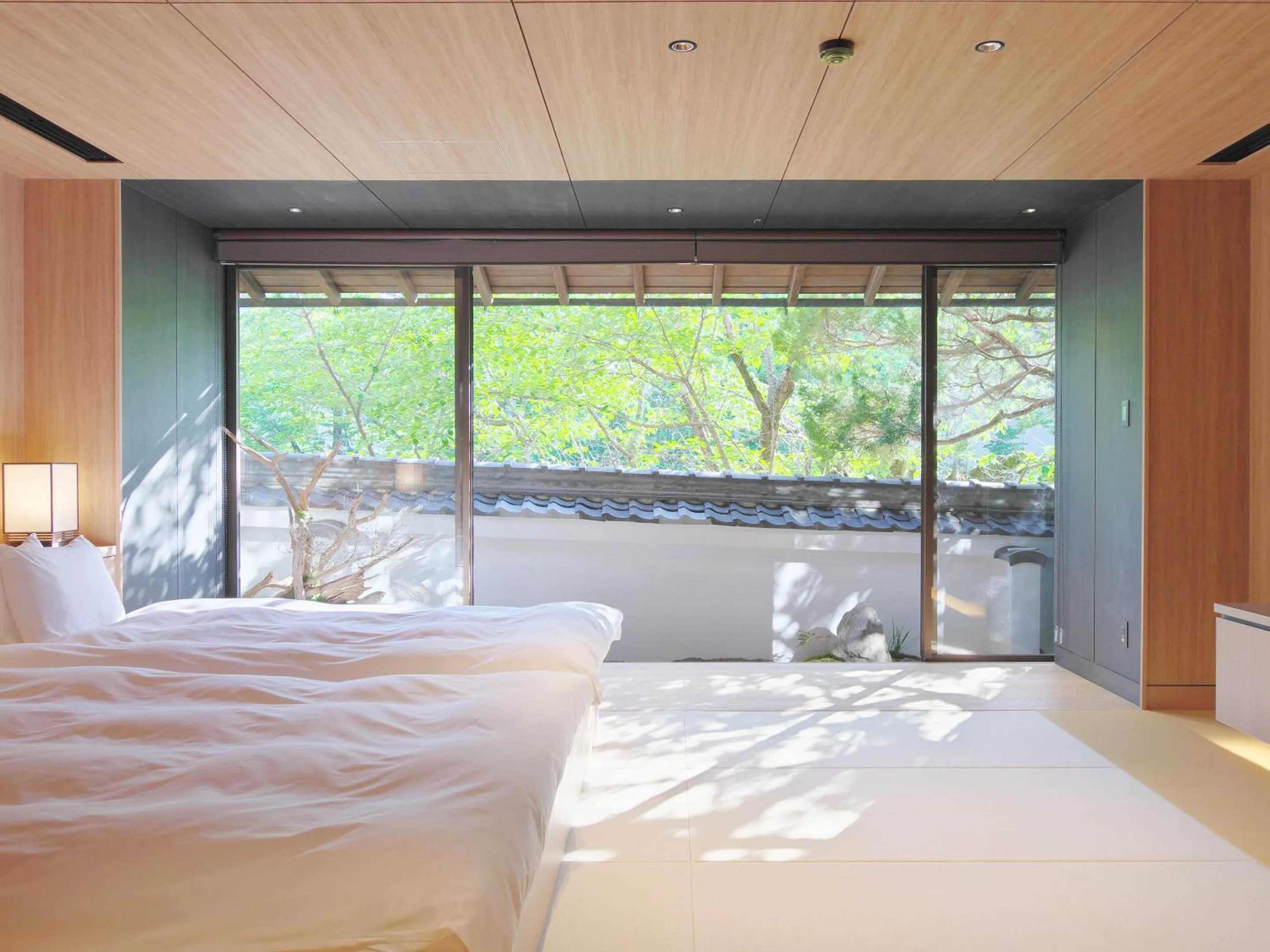 Photo of the whole room in Nanzenji sando KIKUSUI