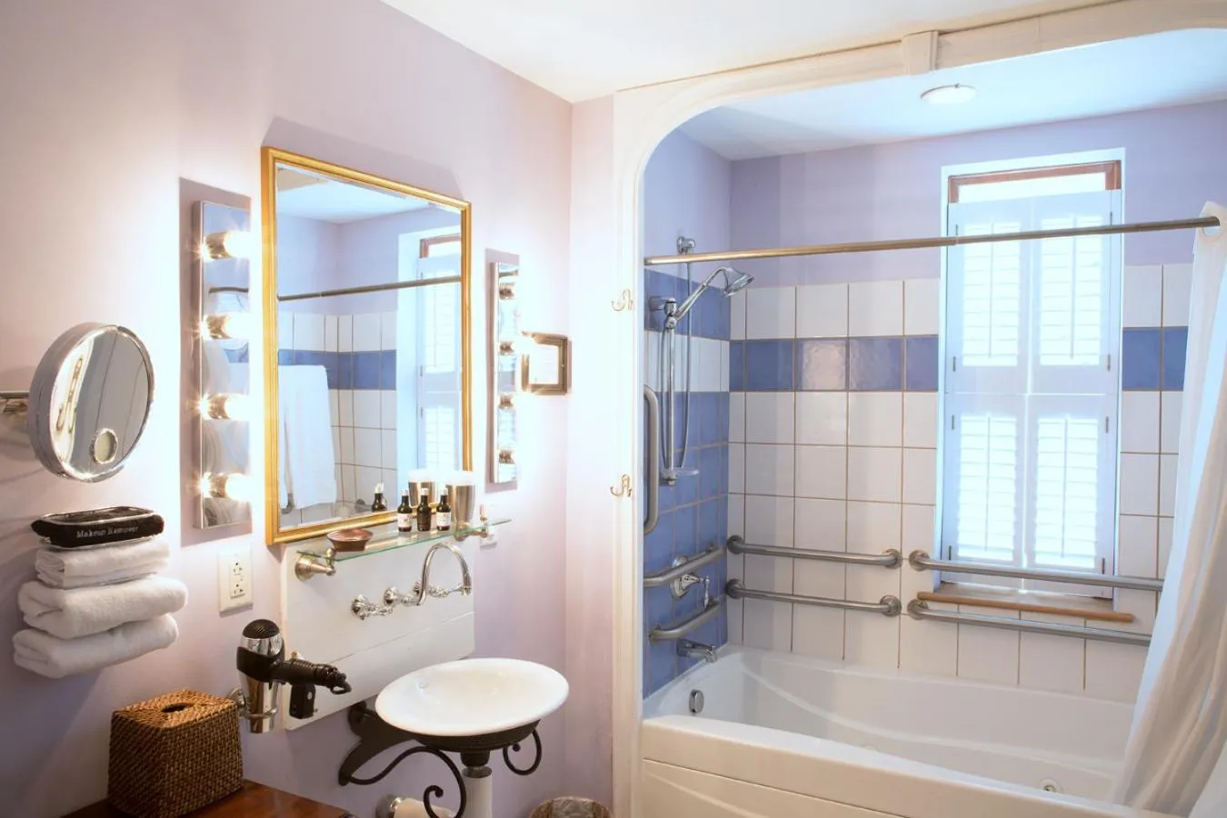 Bathroom in Wedmore Place