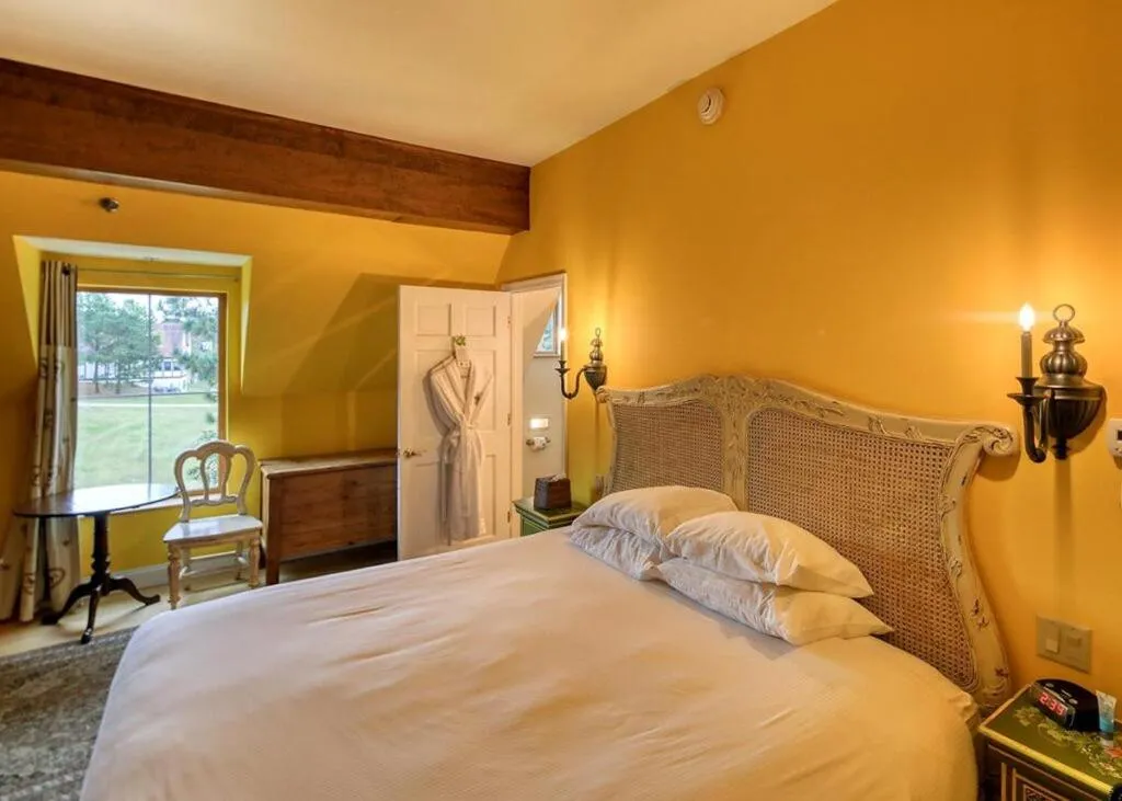 Bed in Wedmore Place