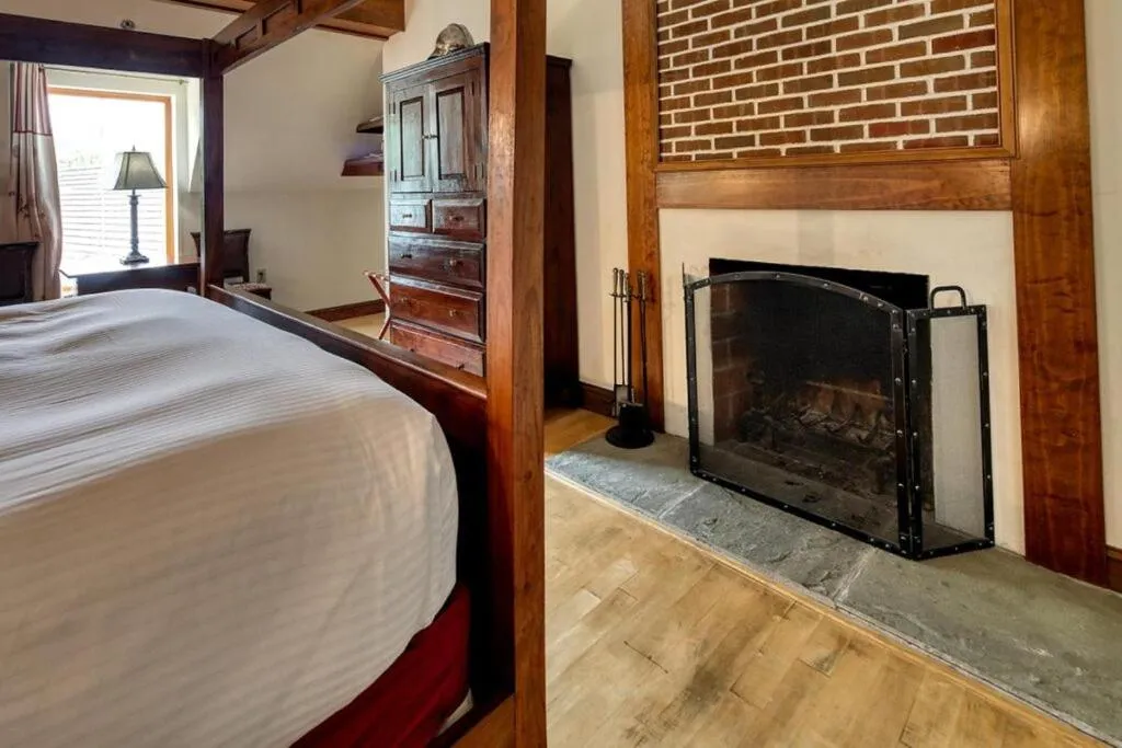 flat iron in Wedmore Place