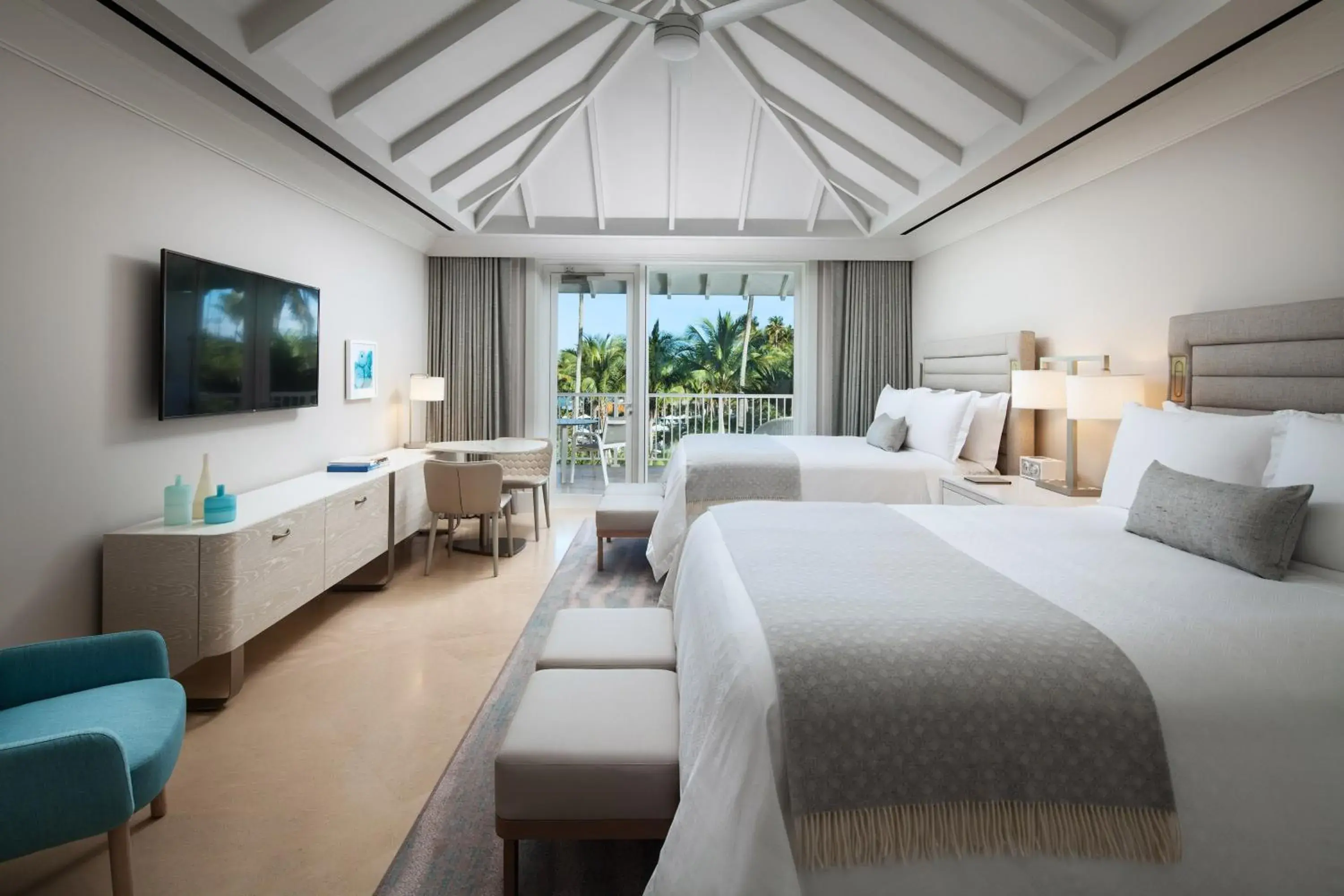 Deluxe Queen, Garden View in St. Regis Bahia Beach Resort, Puerto Rico Deluxe Queen, Garden View in St. Regis Bahia Beach Resort, Puerto Rico