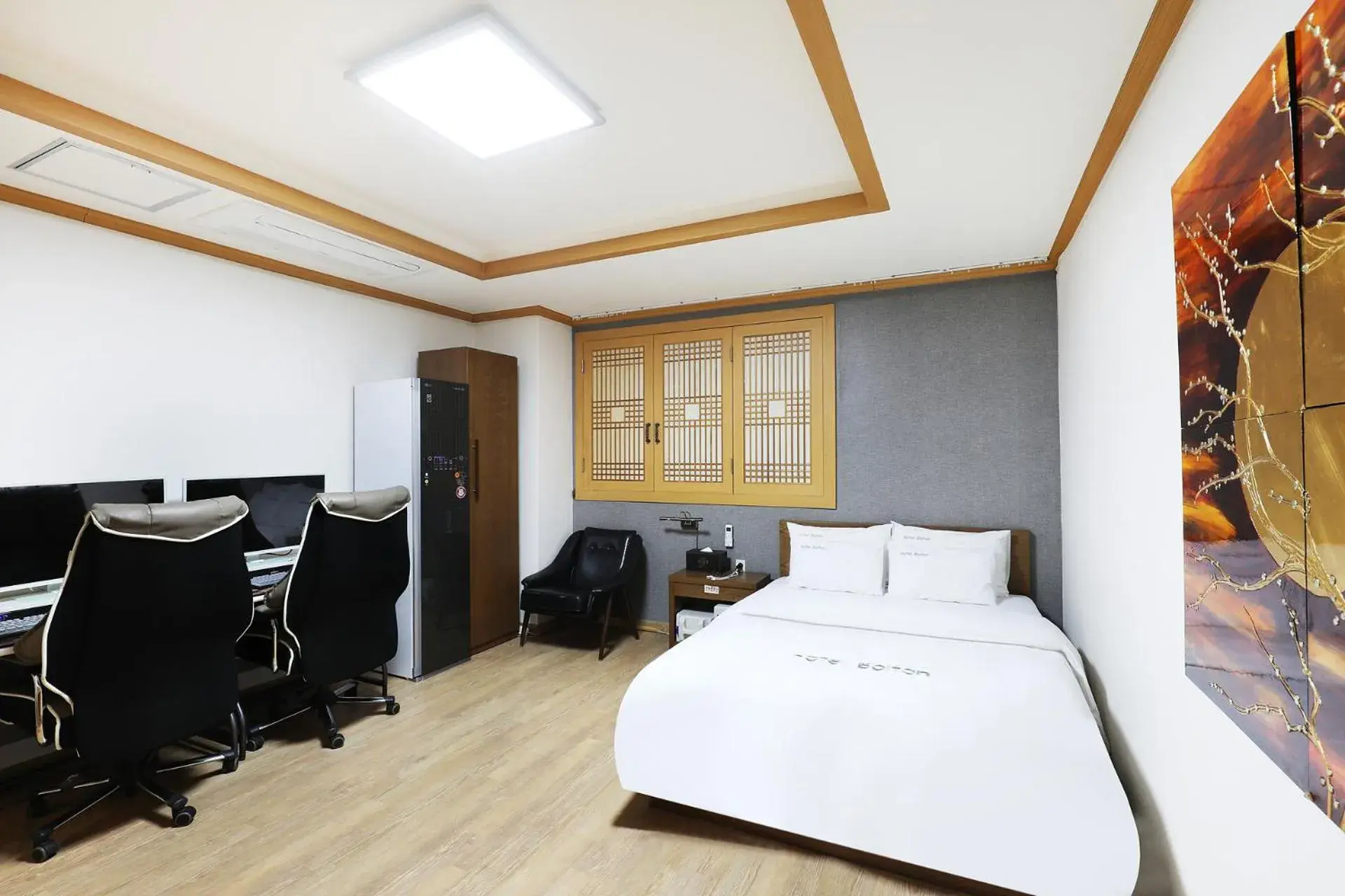 Deluxe Double Room in BOLTON Hotel Deluxe Double Room in BOLTON Hotel