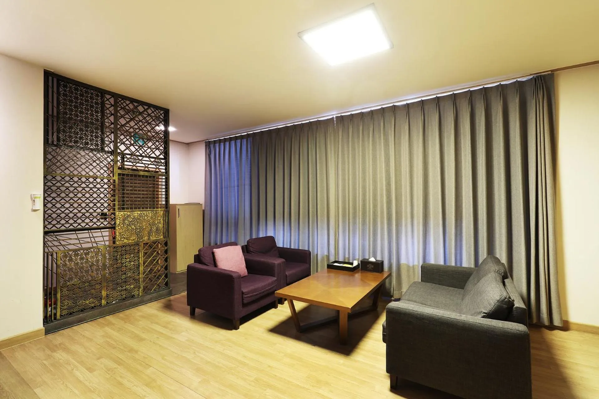 Living room in BOLTON Hotel