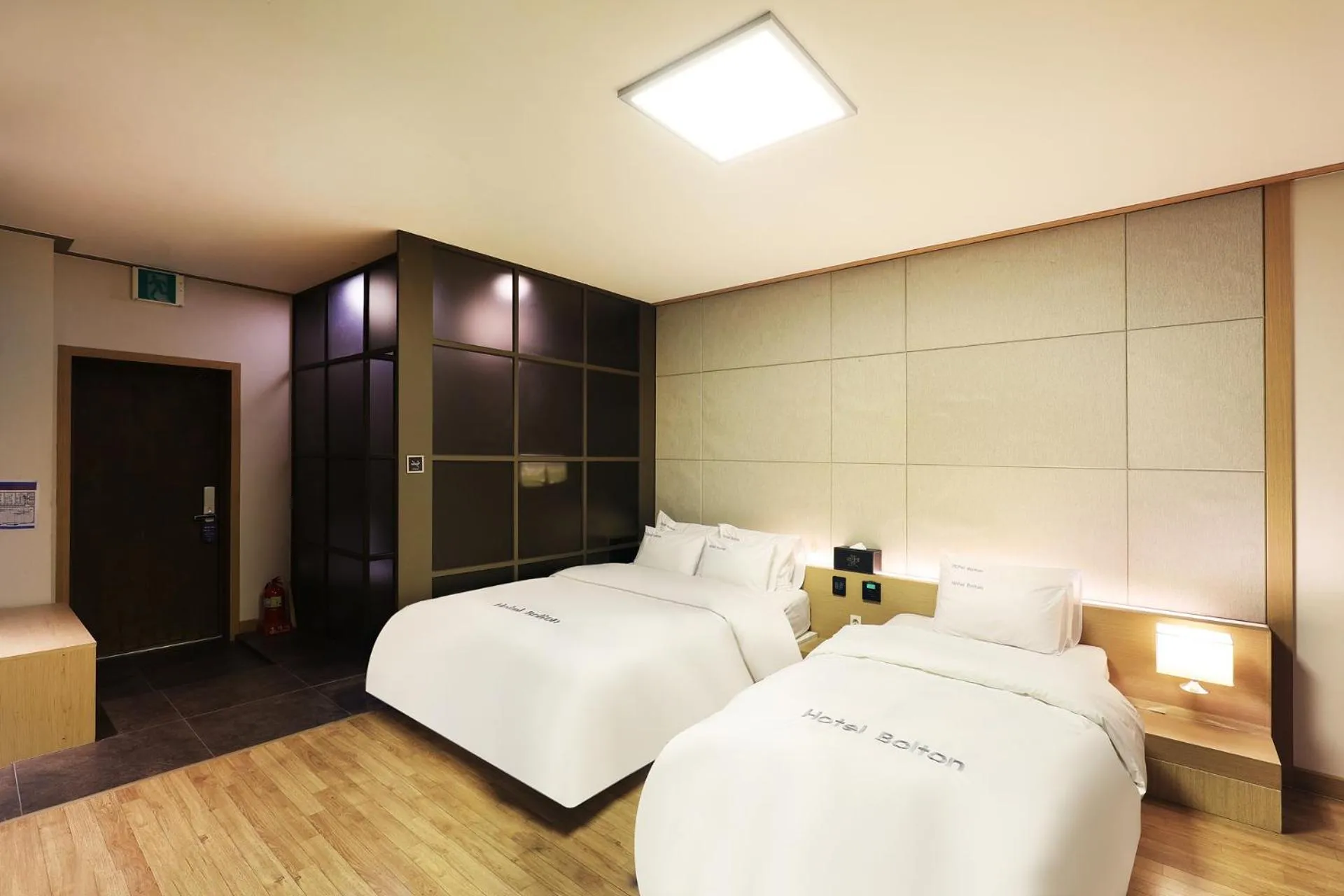 Bedroom, Bed in BOLTON Hotel