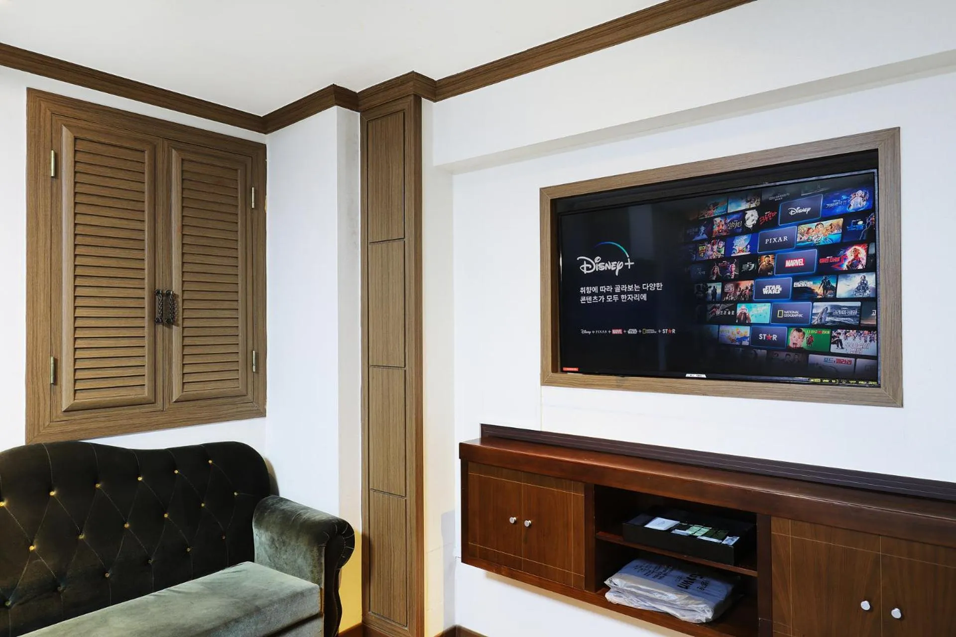 Living room in BOLTON Hotel