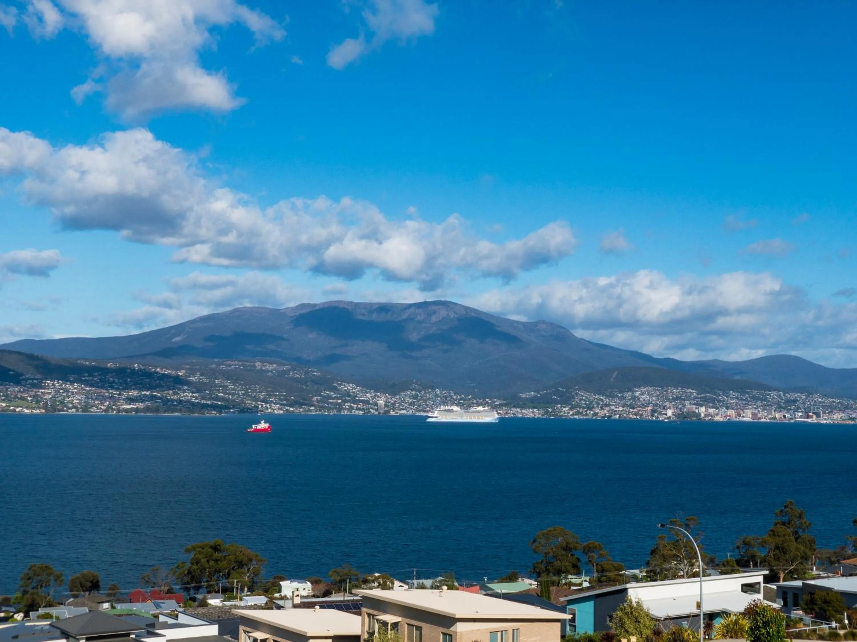 Landmark view in Oceana B&B