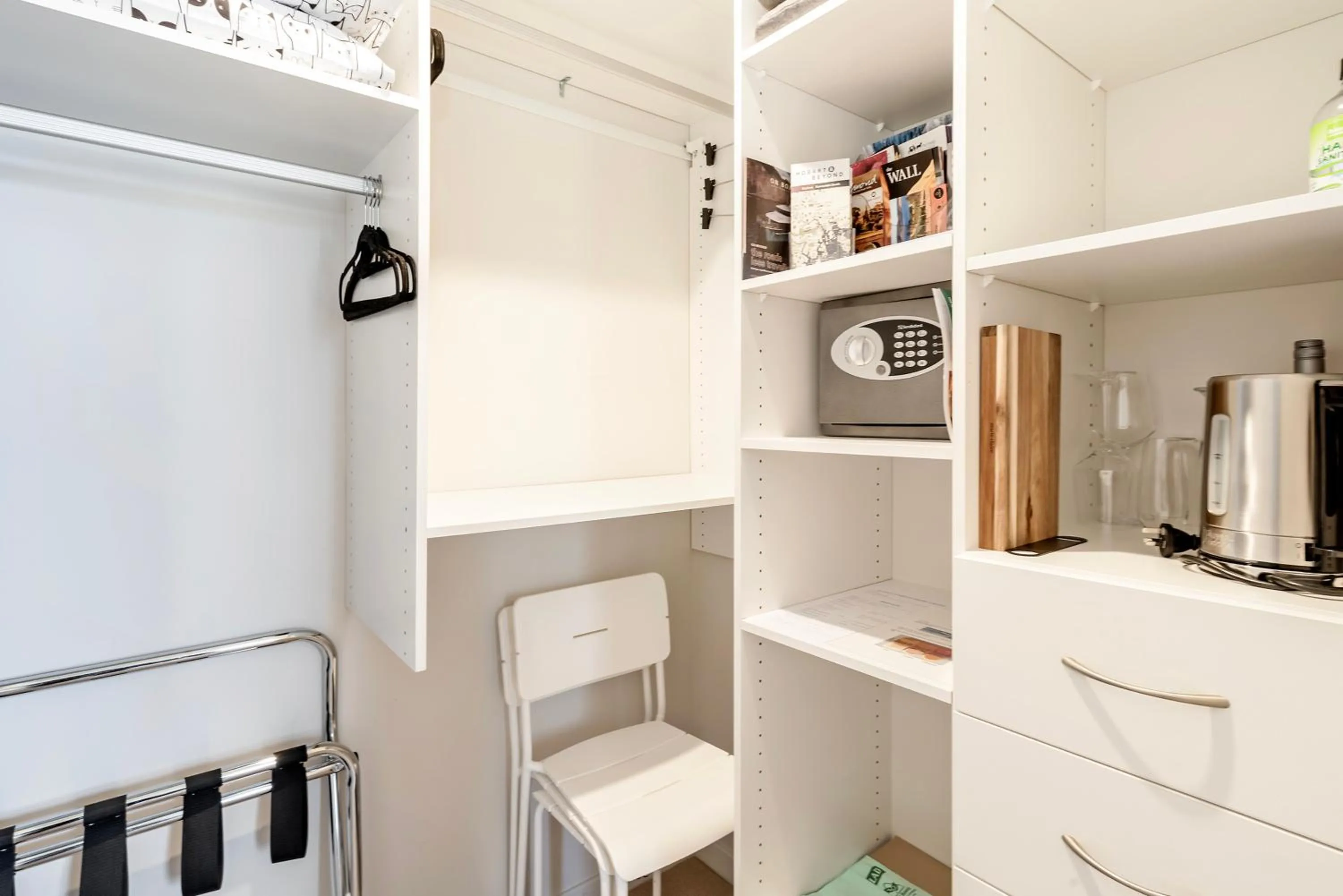 wardrobe in Oceana B&B