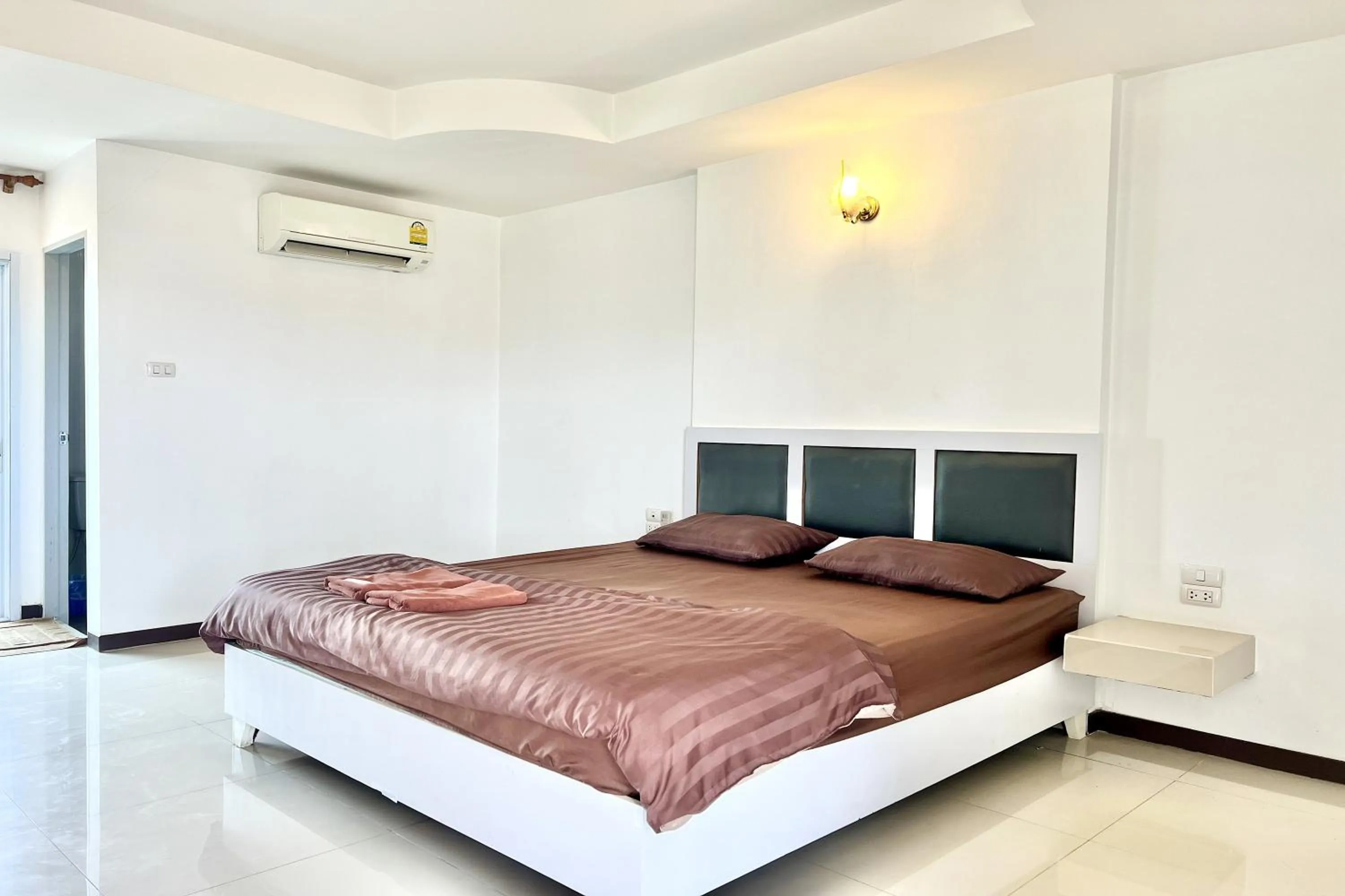 Bed in Grand Place Resort