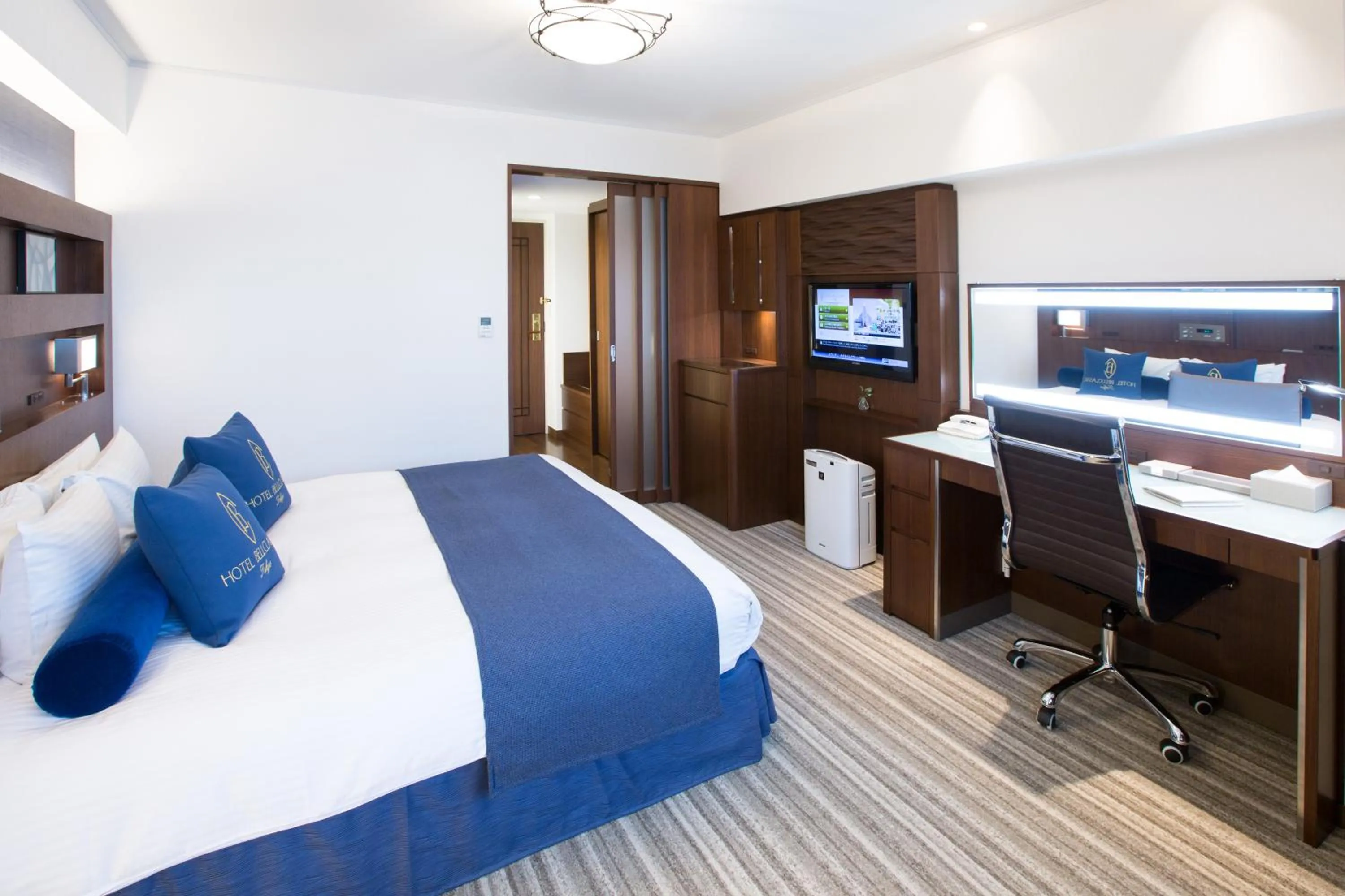 Bedroom, Bed in Hotel Bellclassic Tokyo