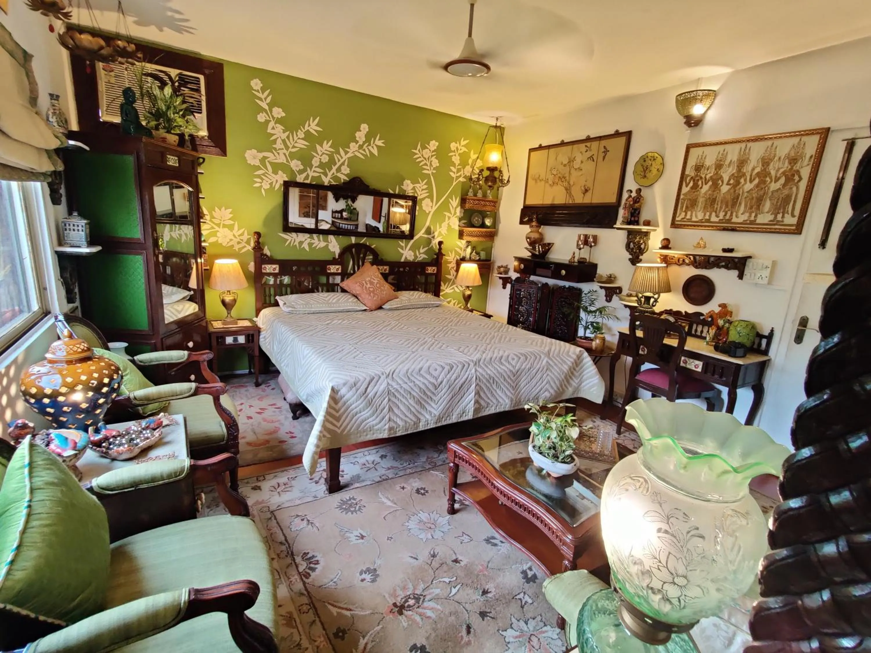 Bed in On The House - Bed and Breakfast