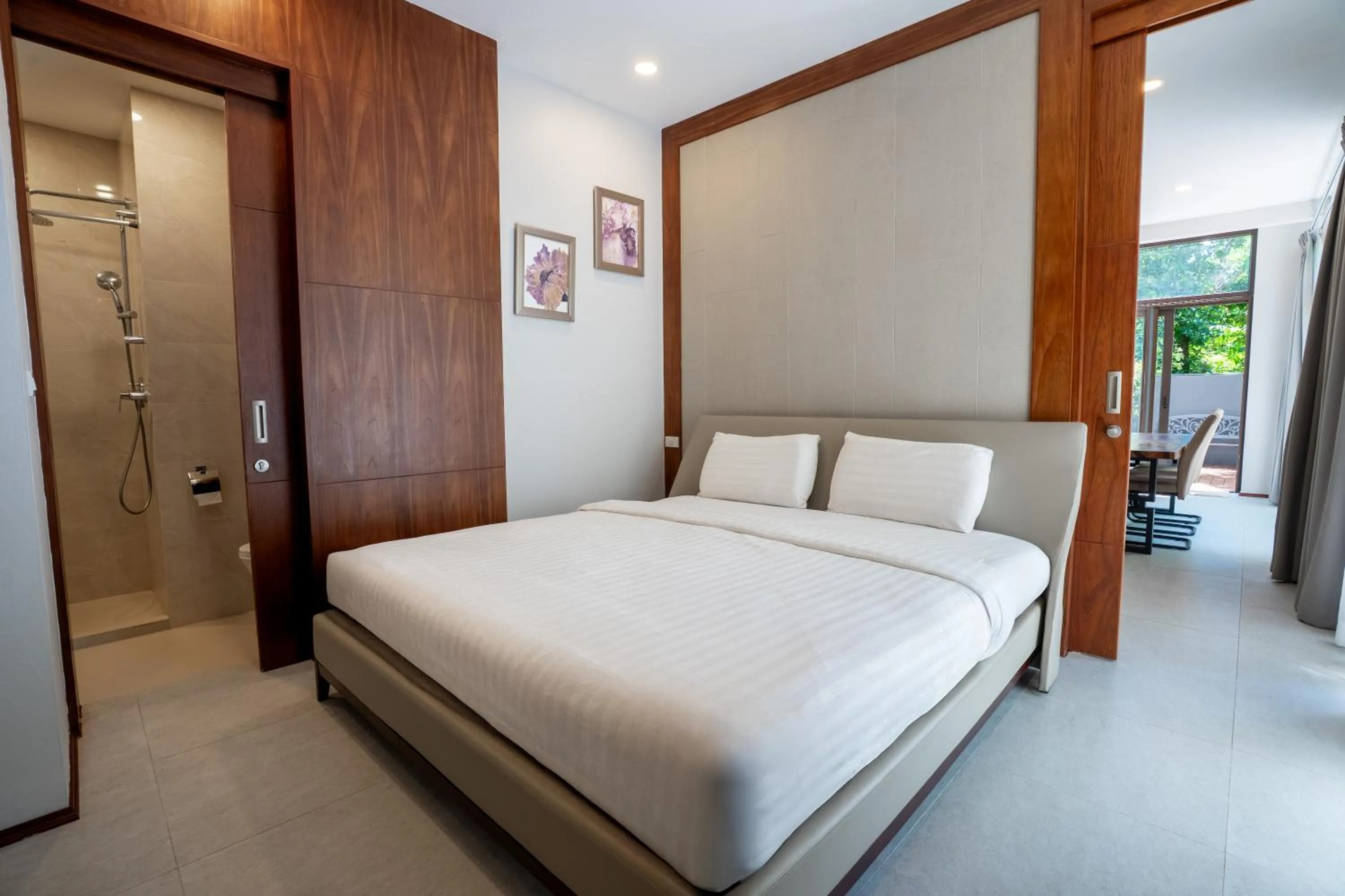 Bed in Q Kata Residence
