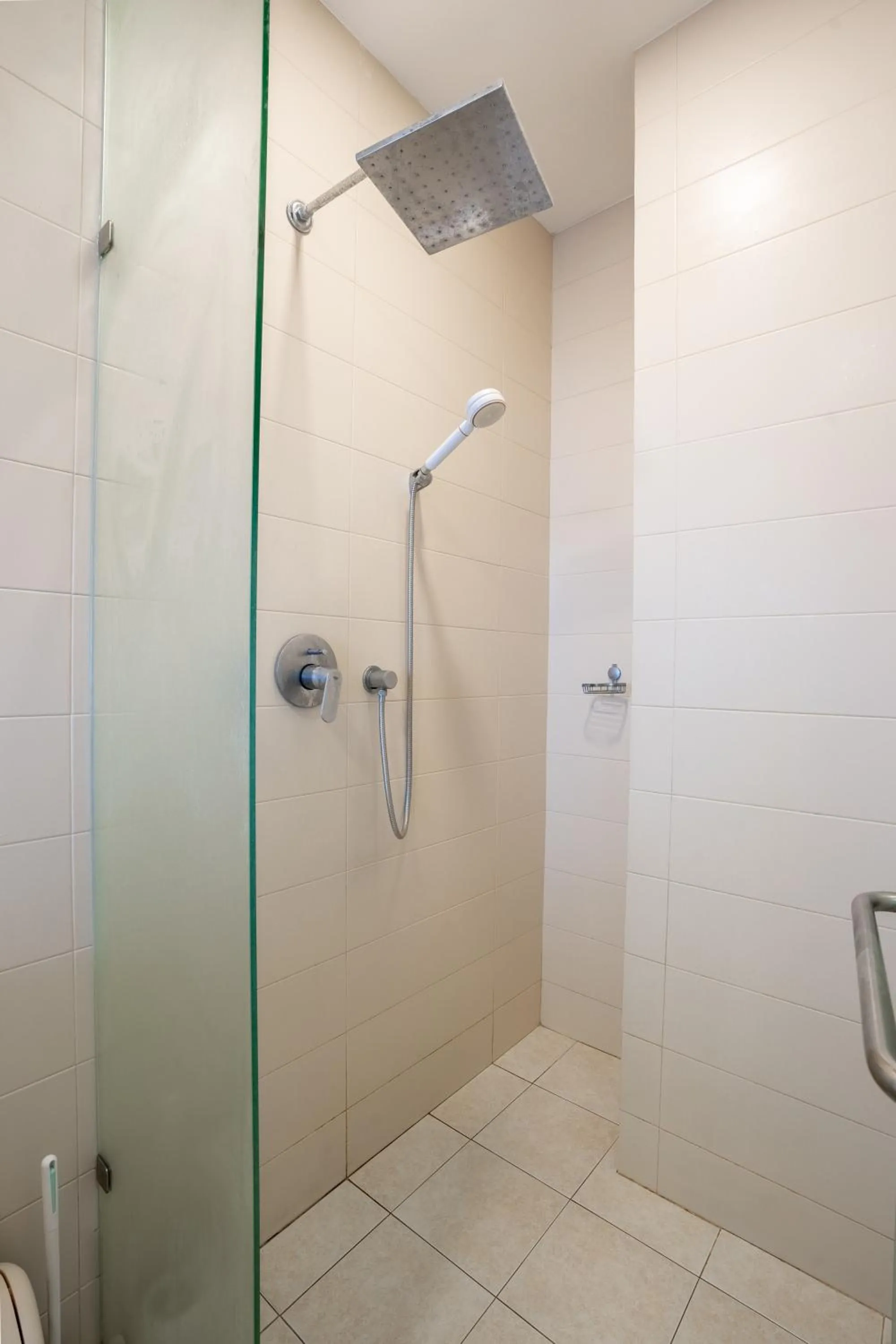 Shower in Q Kata Residence