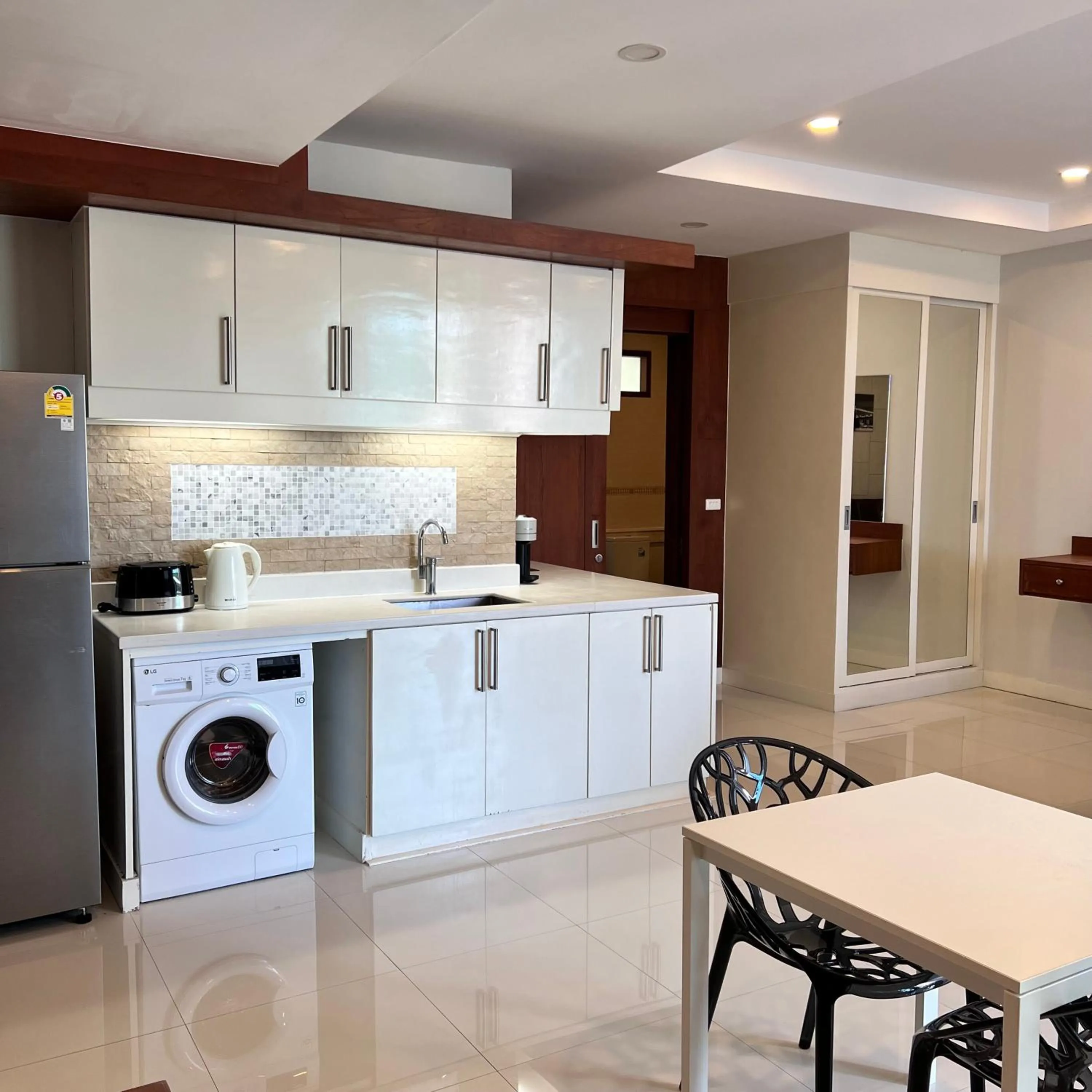 Kitchen or kitchenette in Q Kata Residence