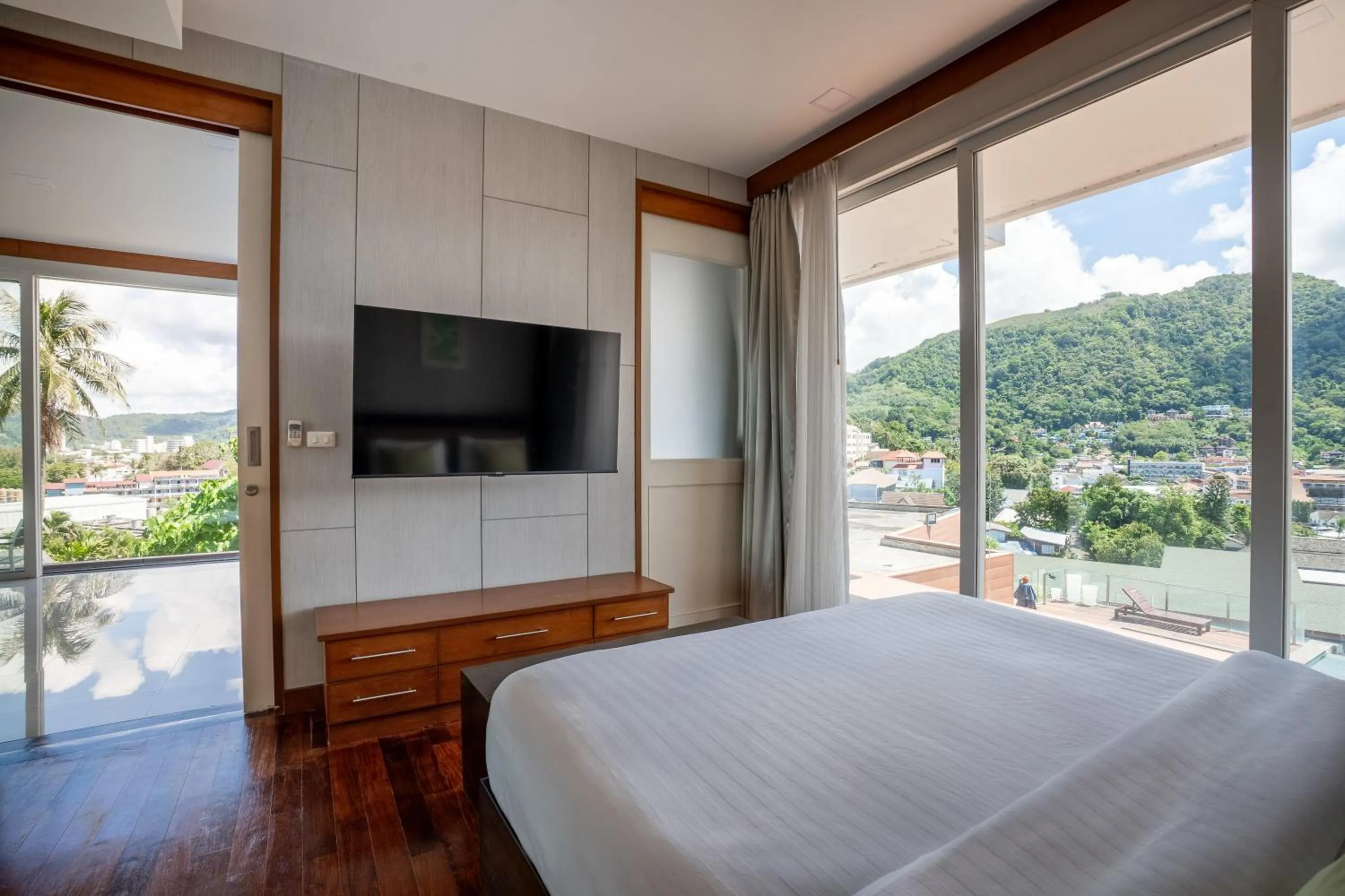 Bed in Q Kata Residence