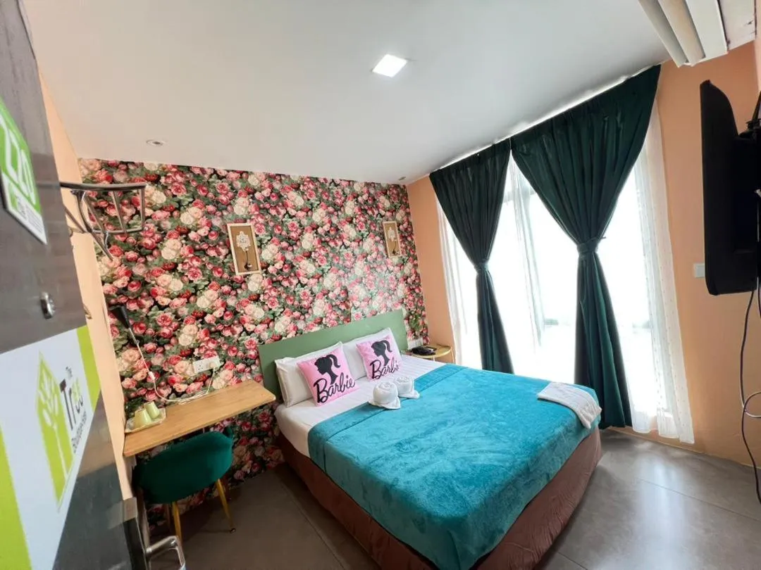 Bed in The Tree Boutique Hotel