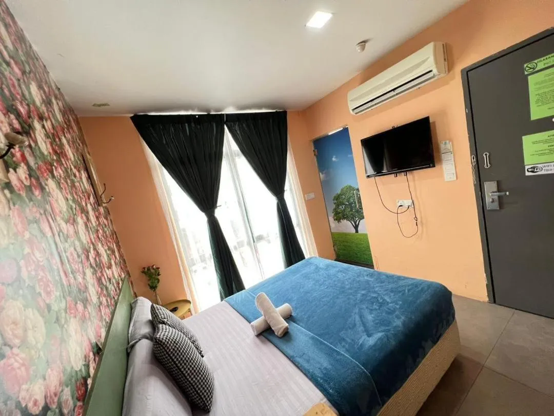 Bed in The Tree Boutique Hotel