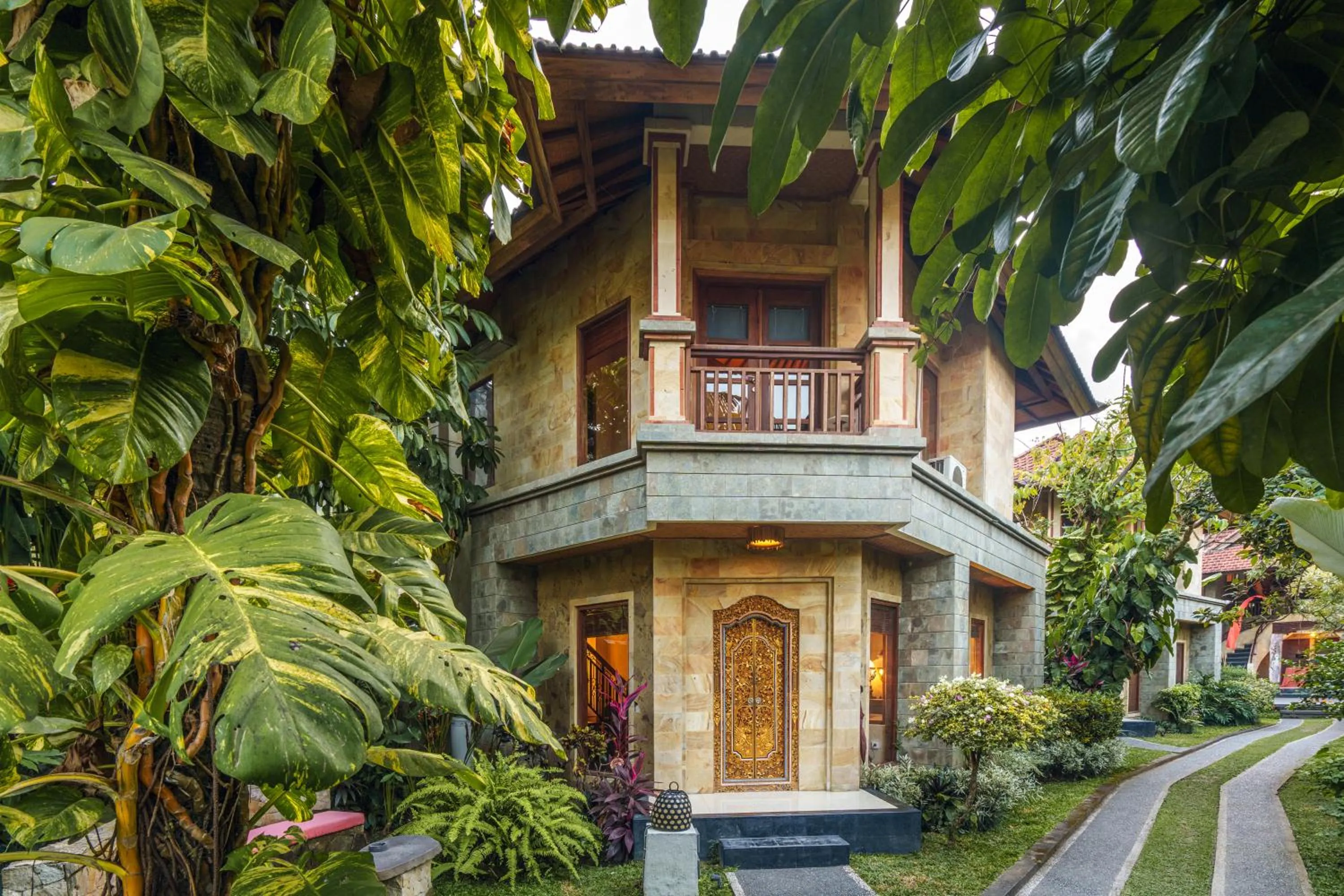 Property building in Rama Phala Resort & Spa