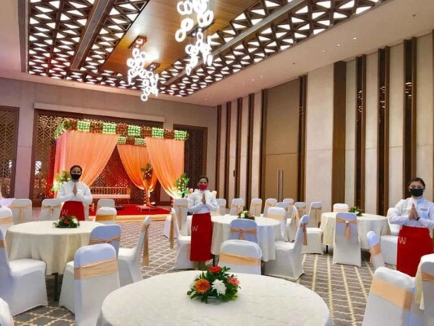 Banquet/Function facilities in Welcomhotel by ITC Hotels, Ashram Road, Ahmedabad