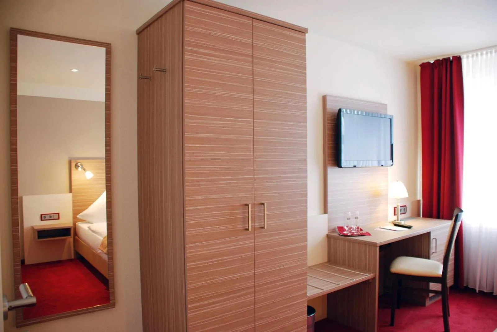 Decorative detail, Bed in Hotel Mühleneck