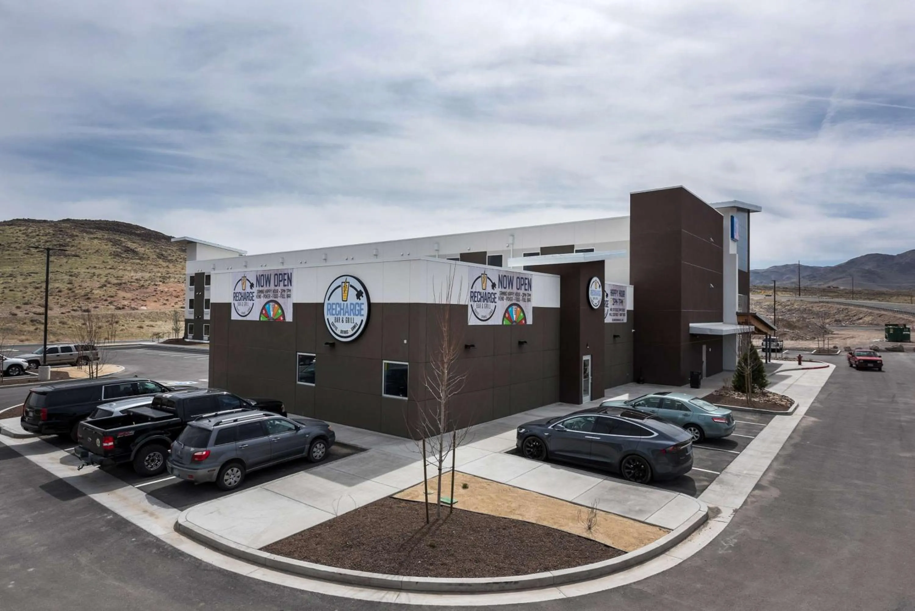 Property building in Studio 6-Mccarran, NV - Sparks - Tahoe - Reno Industrial Center