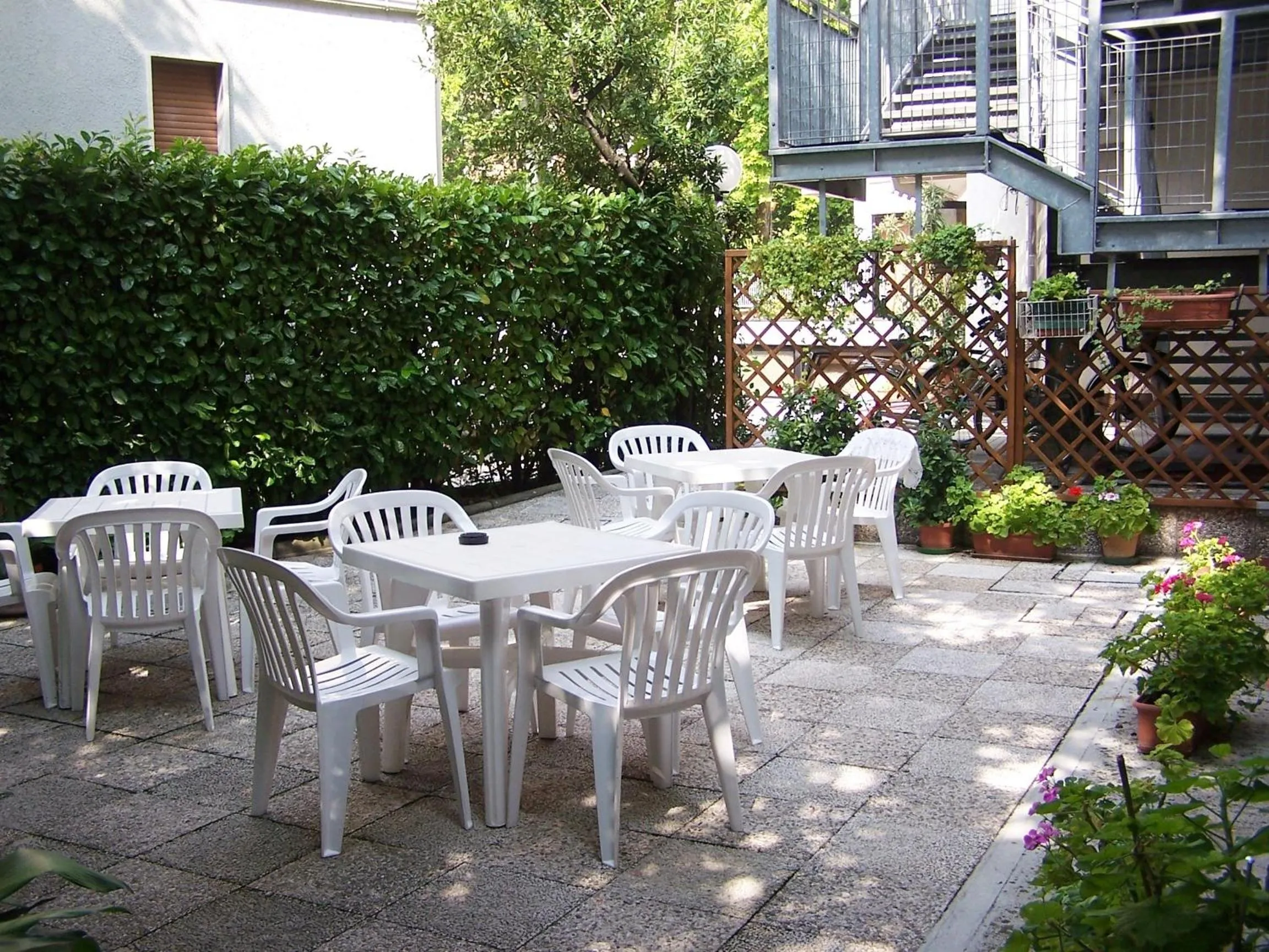 Patio in Hotel Carancini