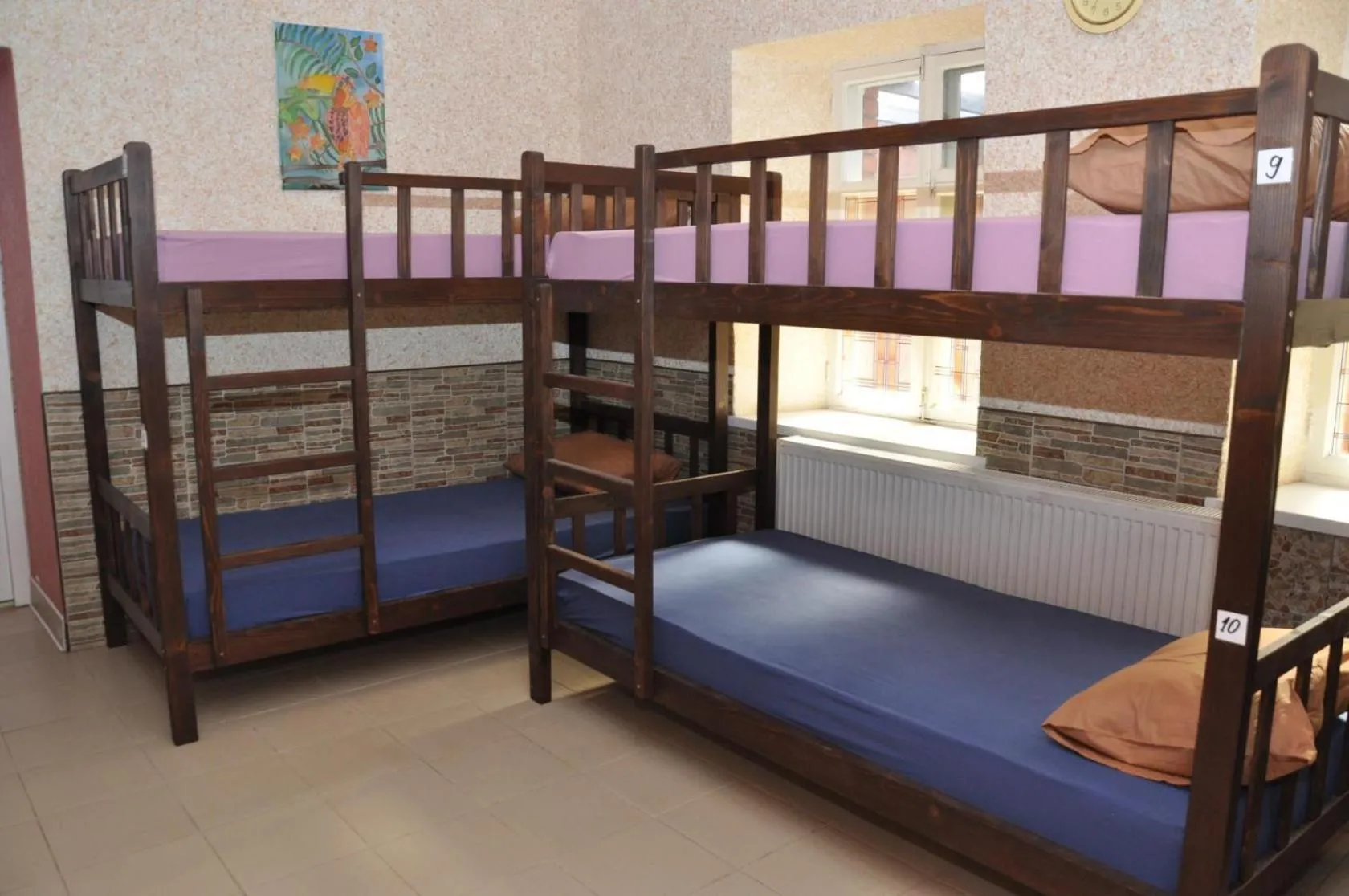 Bed in Like Home Hostel & TOURS