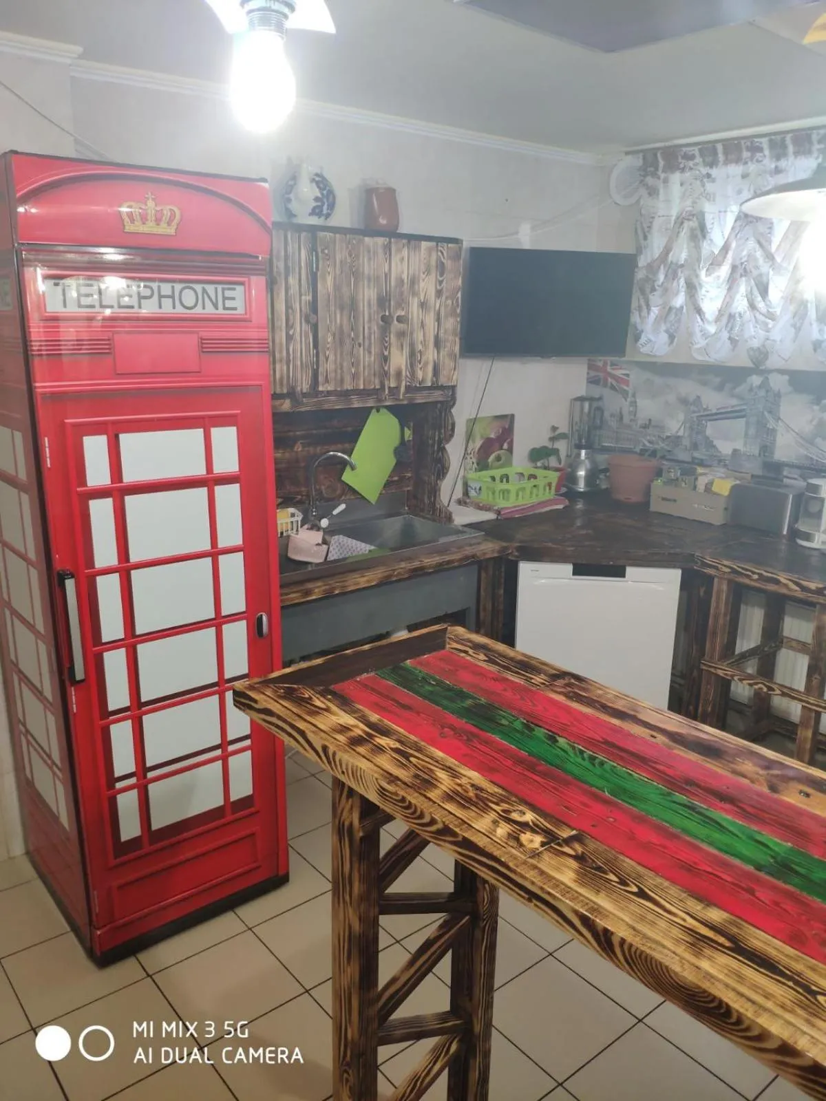 Like Home Hostel & TOURS